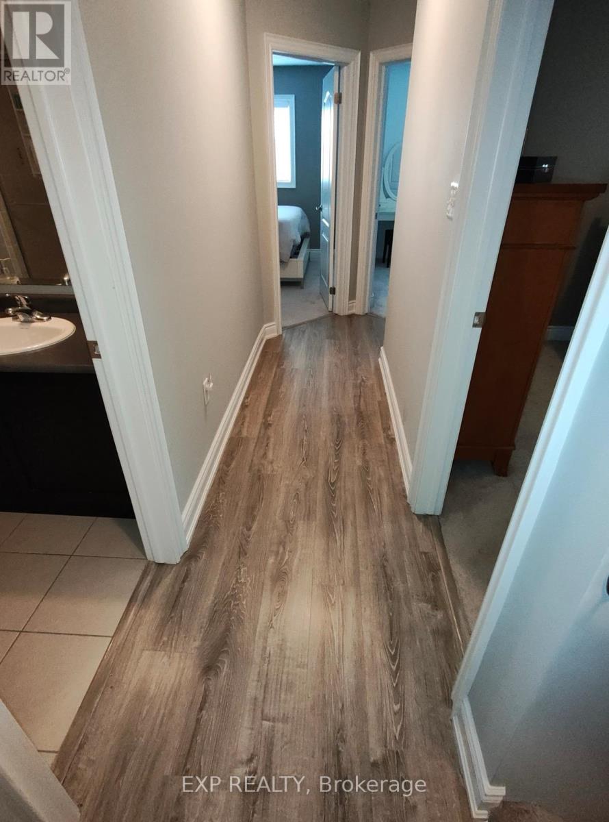 3 - 33 Madelaine Drive, Barrie, Ontario  L9J 0G8 - Photo 11 - S12550334