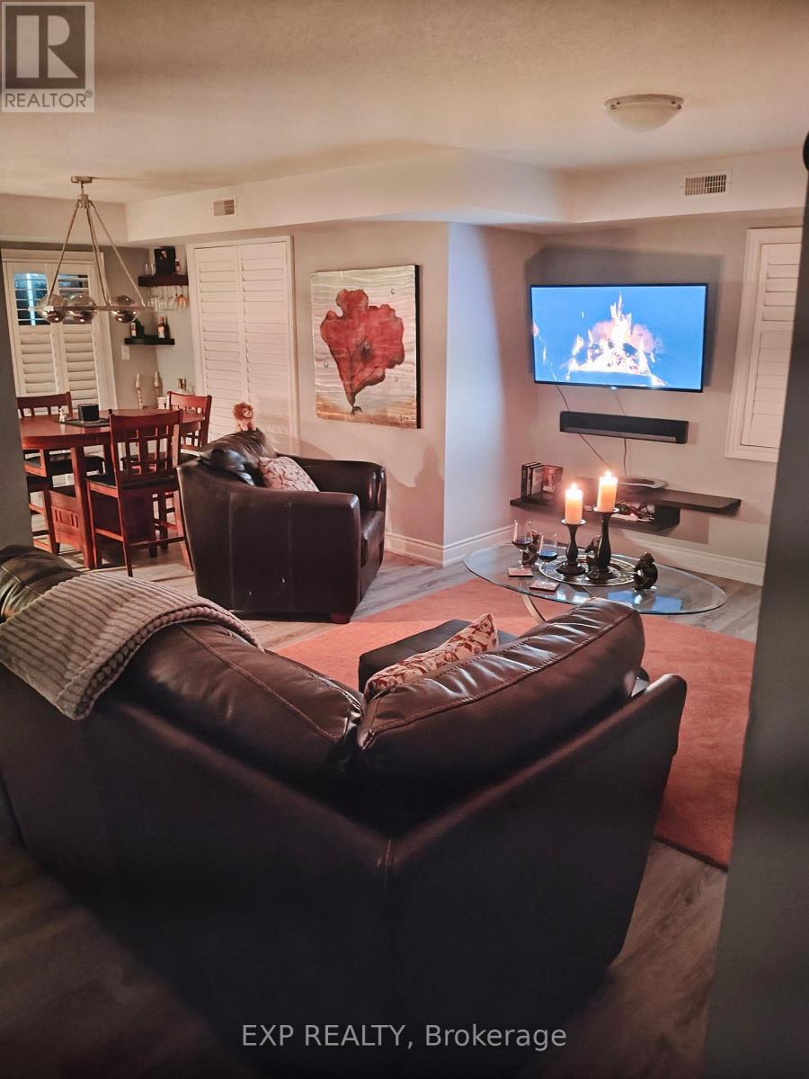 3 - 33 Madelaine Drive, Barrie, Ontario  L9J 0G8 - Photo 4 - S12550334