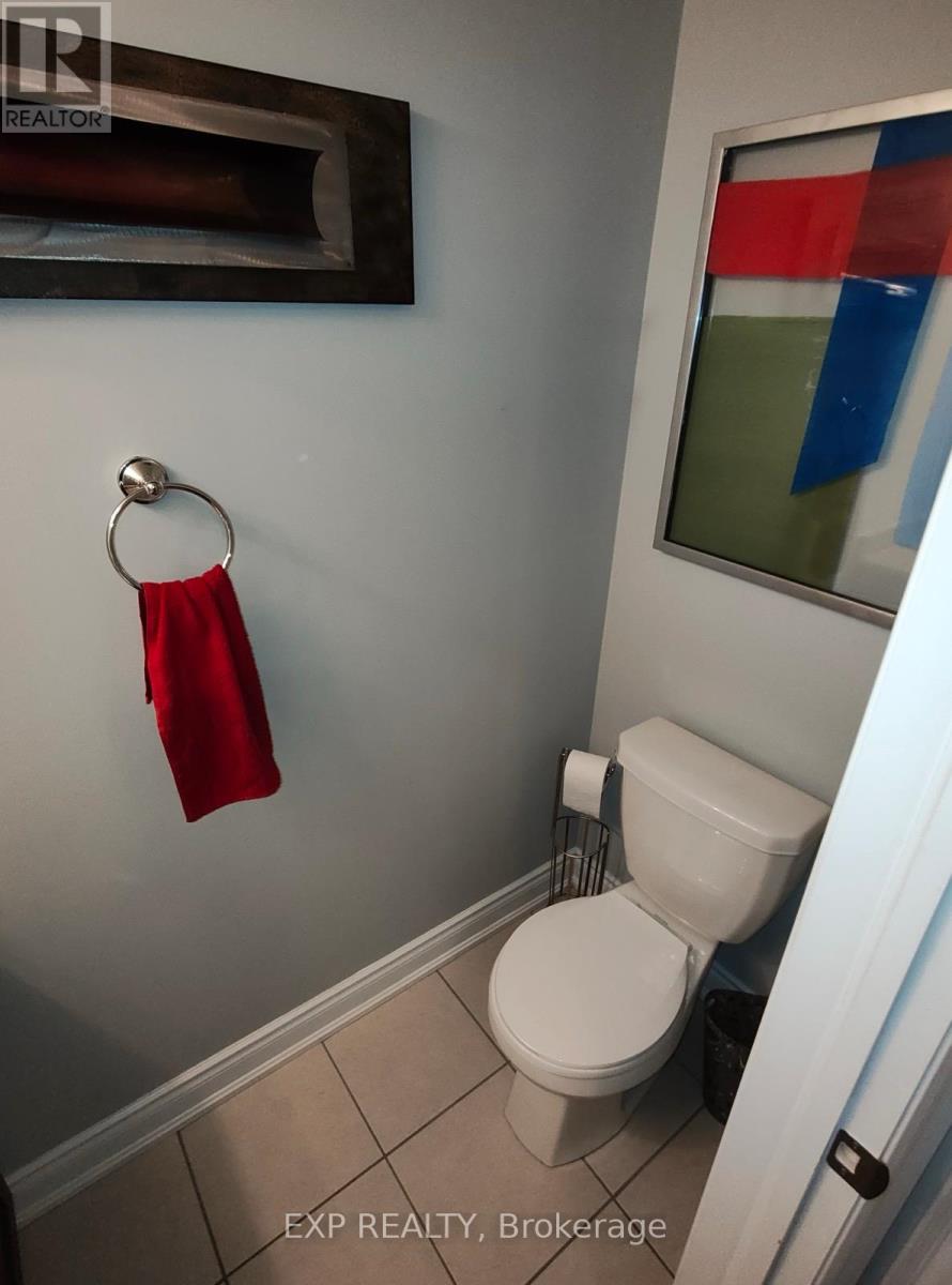 3 - 33 Madelaine Drive, Barrie, Ontario  L9J 0G8 - Photo 7 - S12550334