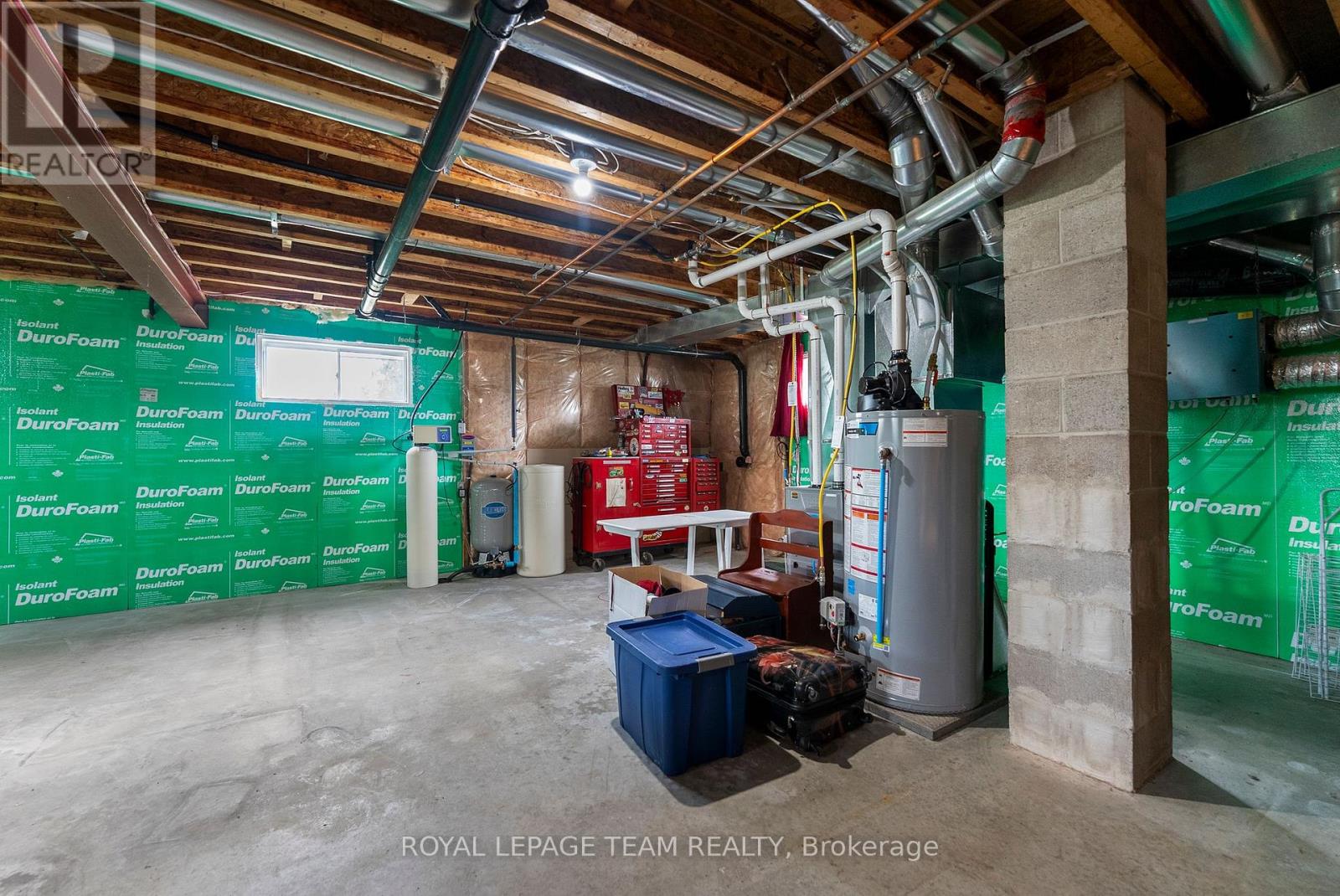 37 Rapid Road, Whitewater Region, Ontario K0J 2L0 - Photo 32 - X12389658