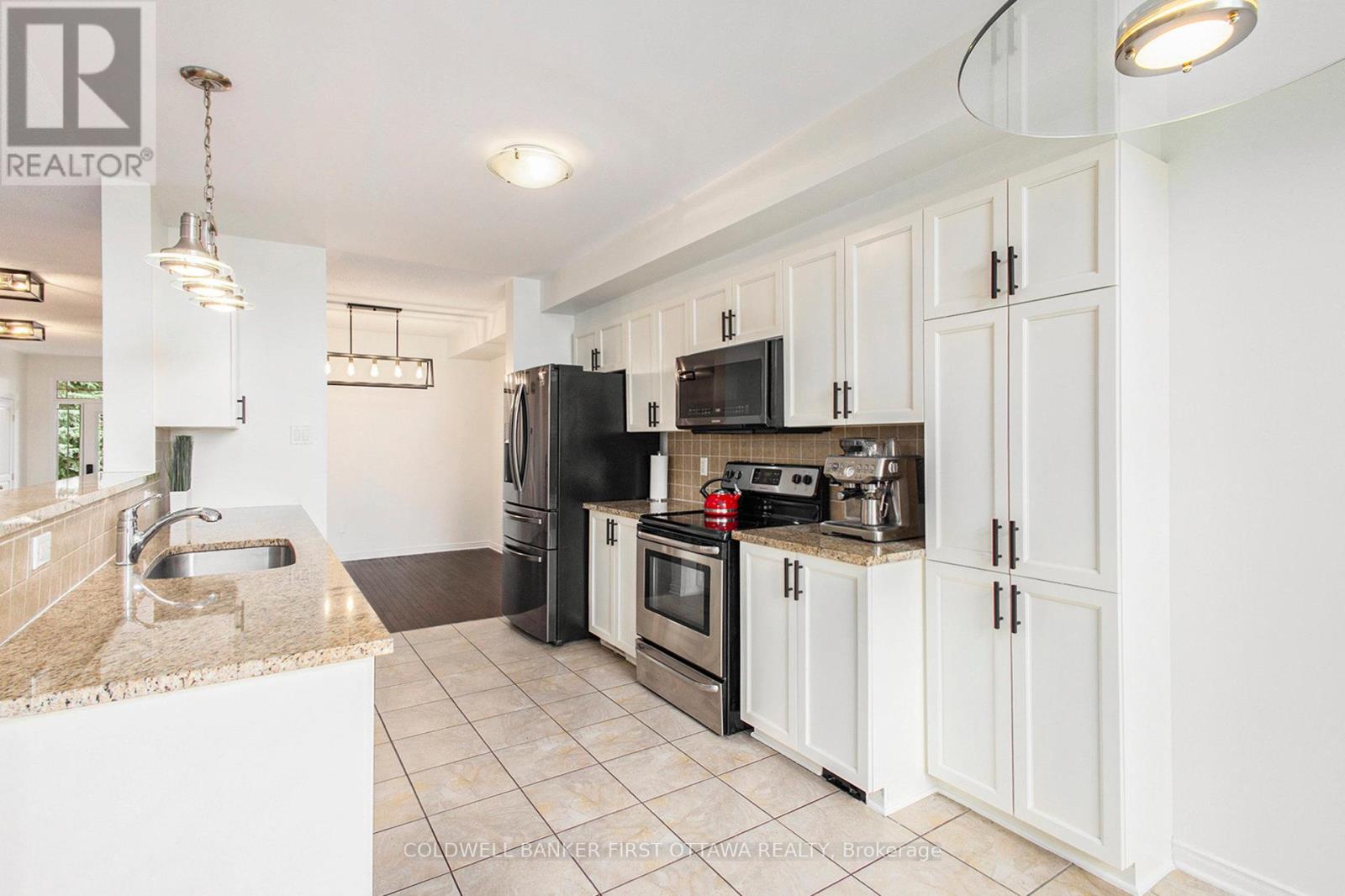 508 Pepperville Crescent, Ottawa, Ontario  K2M 0E3 - Photo 11 - X12550462