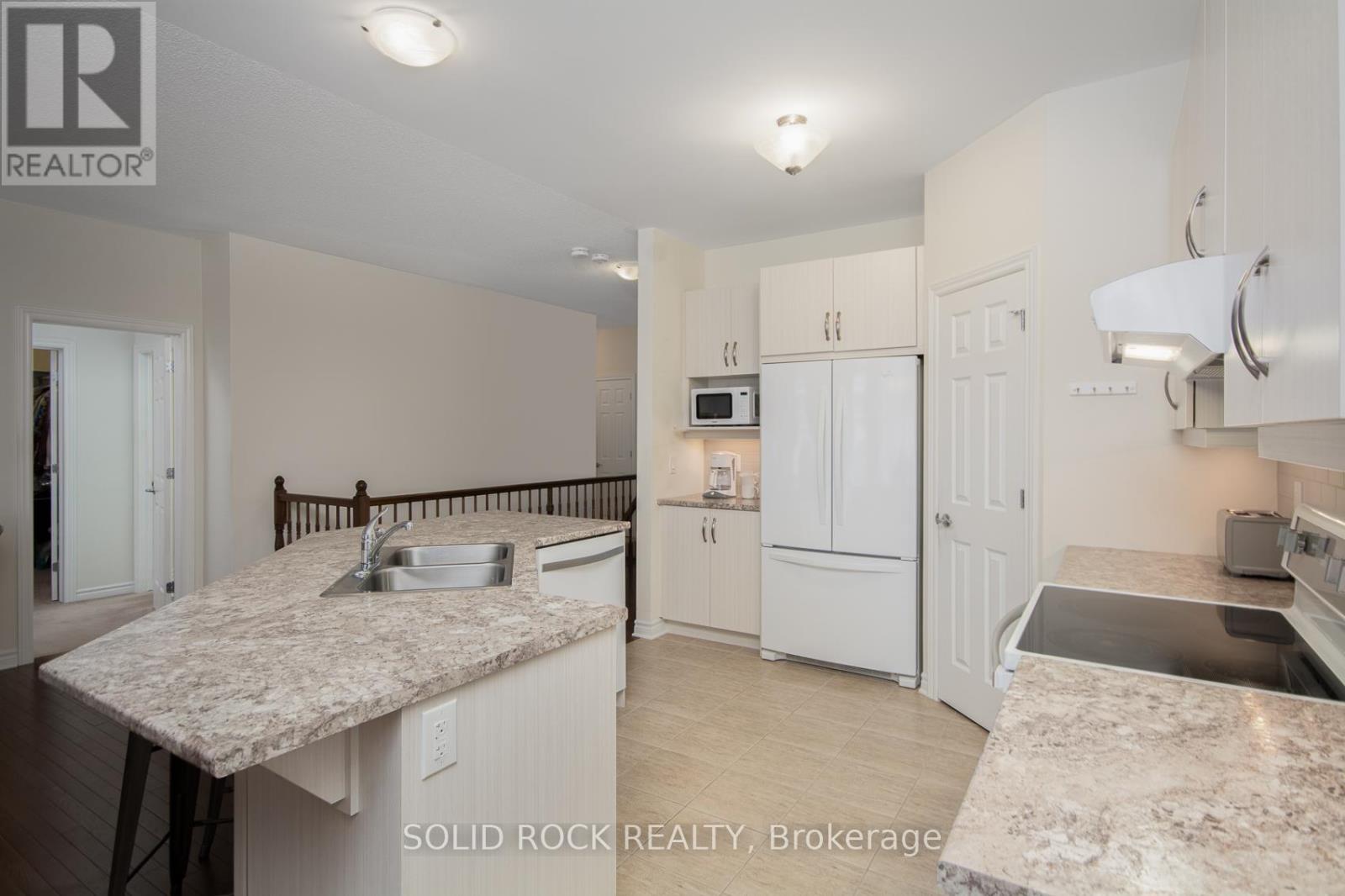 247 Shinny Avenue, Ottawa, Ontario K2V 0B9 - Photo 16 - X12550528