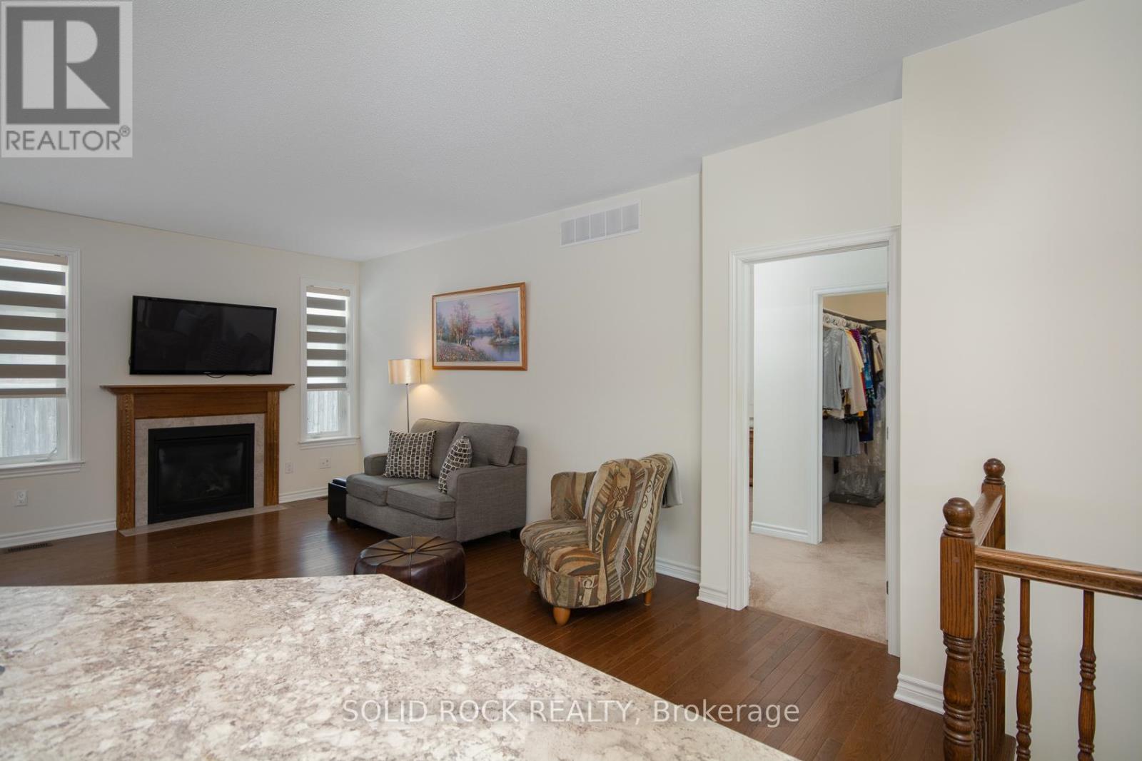 247 Shinny Avenue, Ottawa, Ontario K2V 0B9 - Photo 9 - X12550528