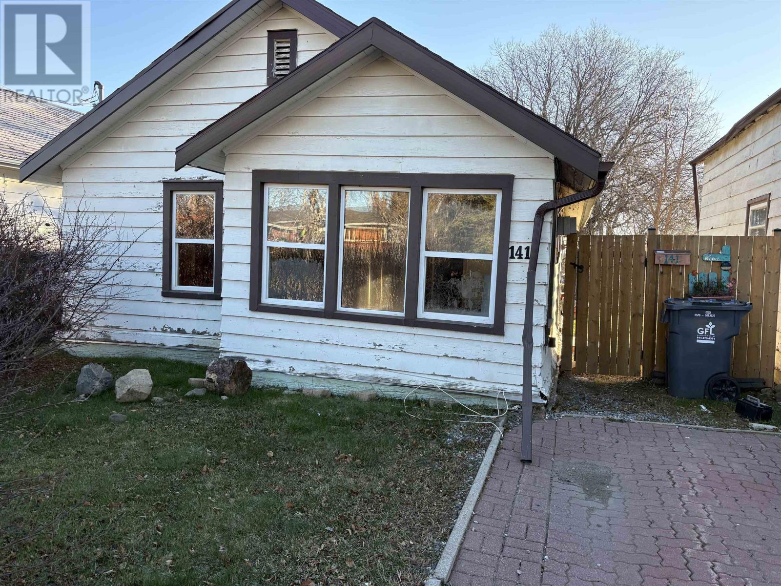 141 Pine ST, Thunder Bay, Ontario