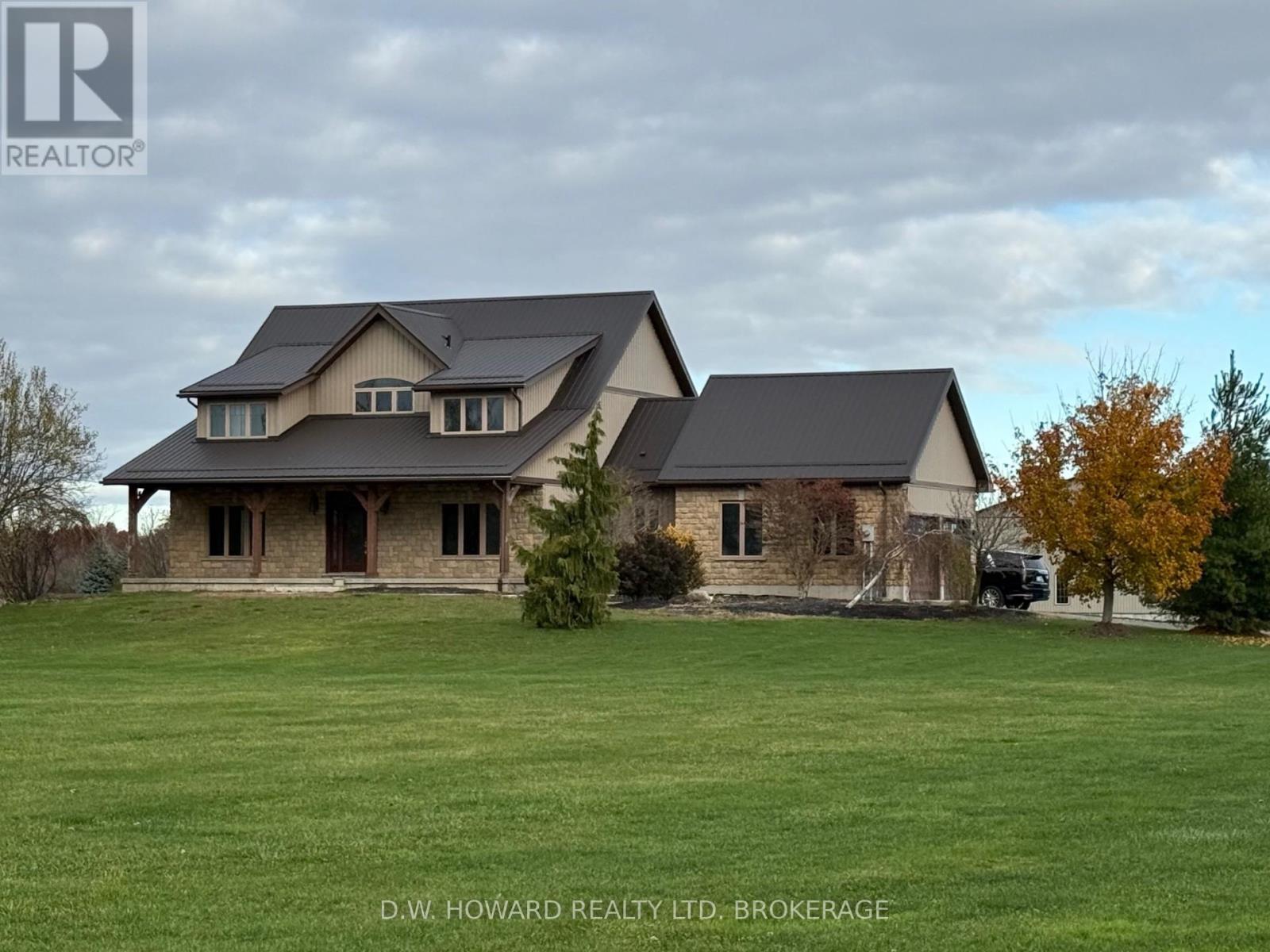 4480 Michener Road, Fort Erie, Ontario L0S 1N0 - Photo 1 - X12550478