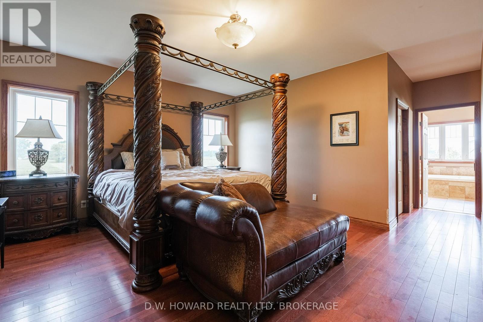 4480 Michener Road, Fort Erie, Ontario L0S 1N0 - Photo 10 - X12550478