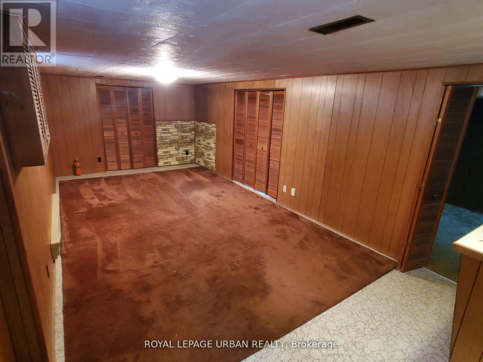 304 Linsmore Crescent, Toronto, Ontario  M4J 4L9 - Photo 17 - E12471161