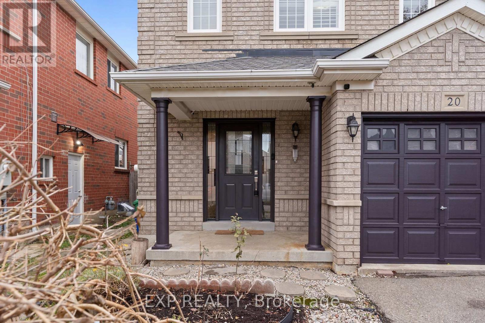 20 Trudelle Crescent, Brampton, Ontario  L7A 2Z5 - Photo 3 - W12549598
