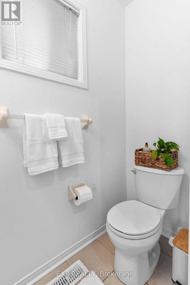 20 Trudelle Crescent, Brampton, Ontario  L7A 2Z5 - Photo 6 - W12549598