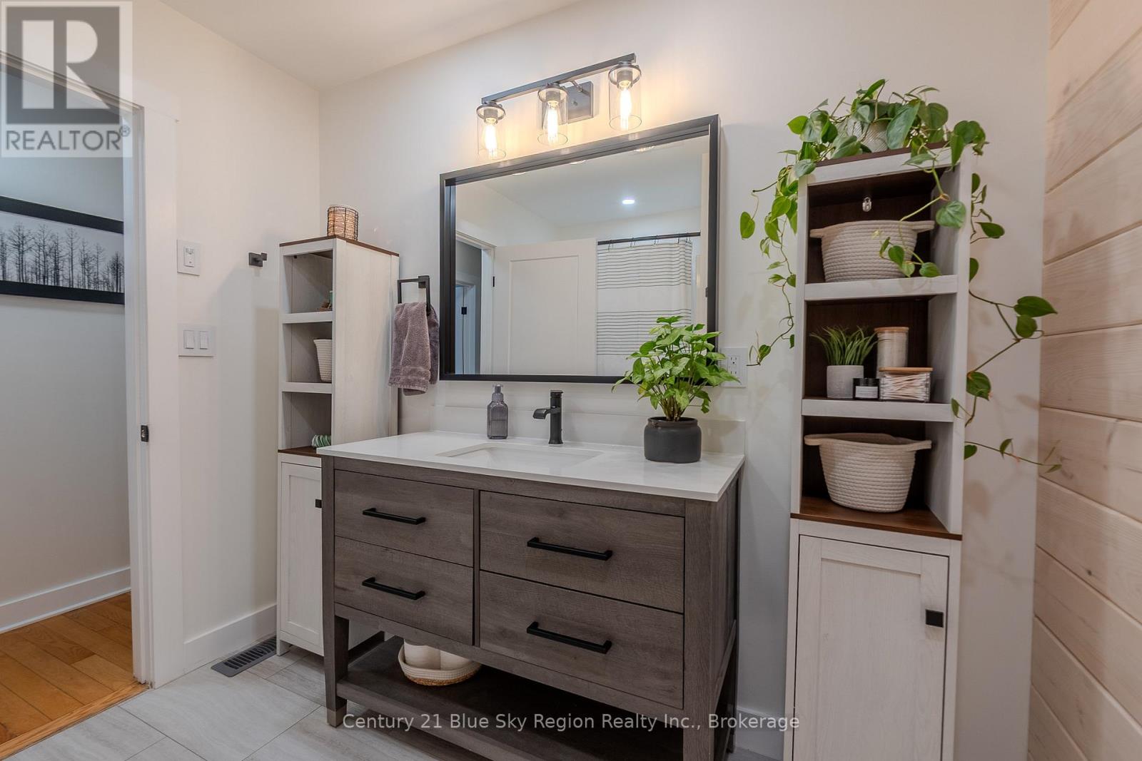 280 Arthur Street, West Nipissing, Ontario P2B 3B4 - Photo 21 - X12550372