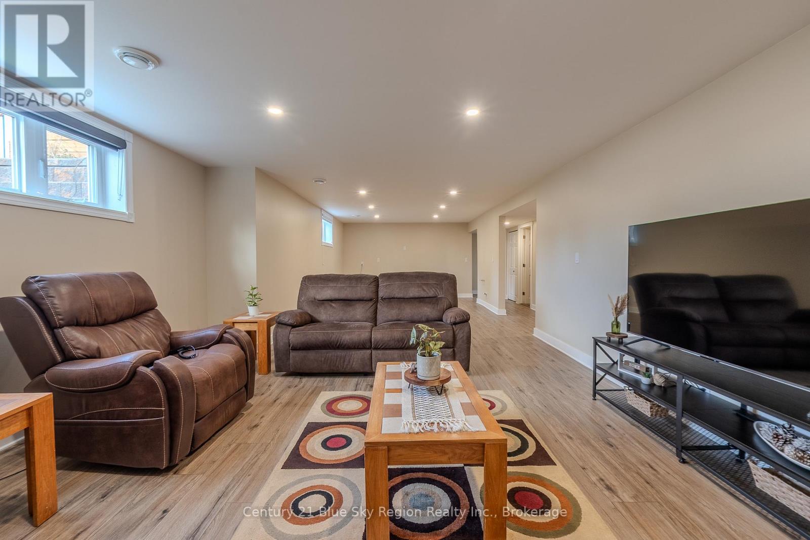 280 Arthur Street, West Nipissing, Ontario P2B 3B4 - Photo 24 - X12550372