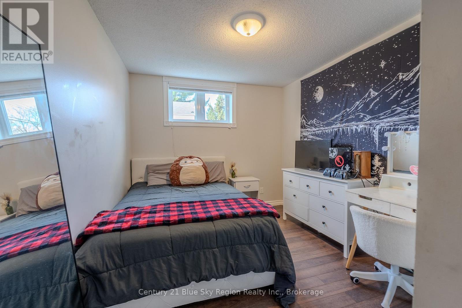 280 Arthur Street, West Nipissing, Ontario P2B 3B4 - Photo 29 - X12550372