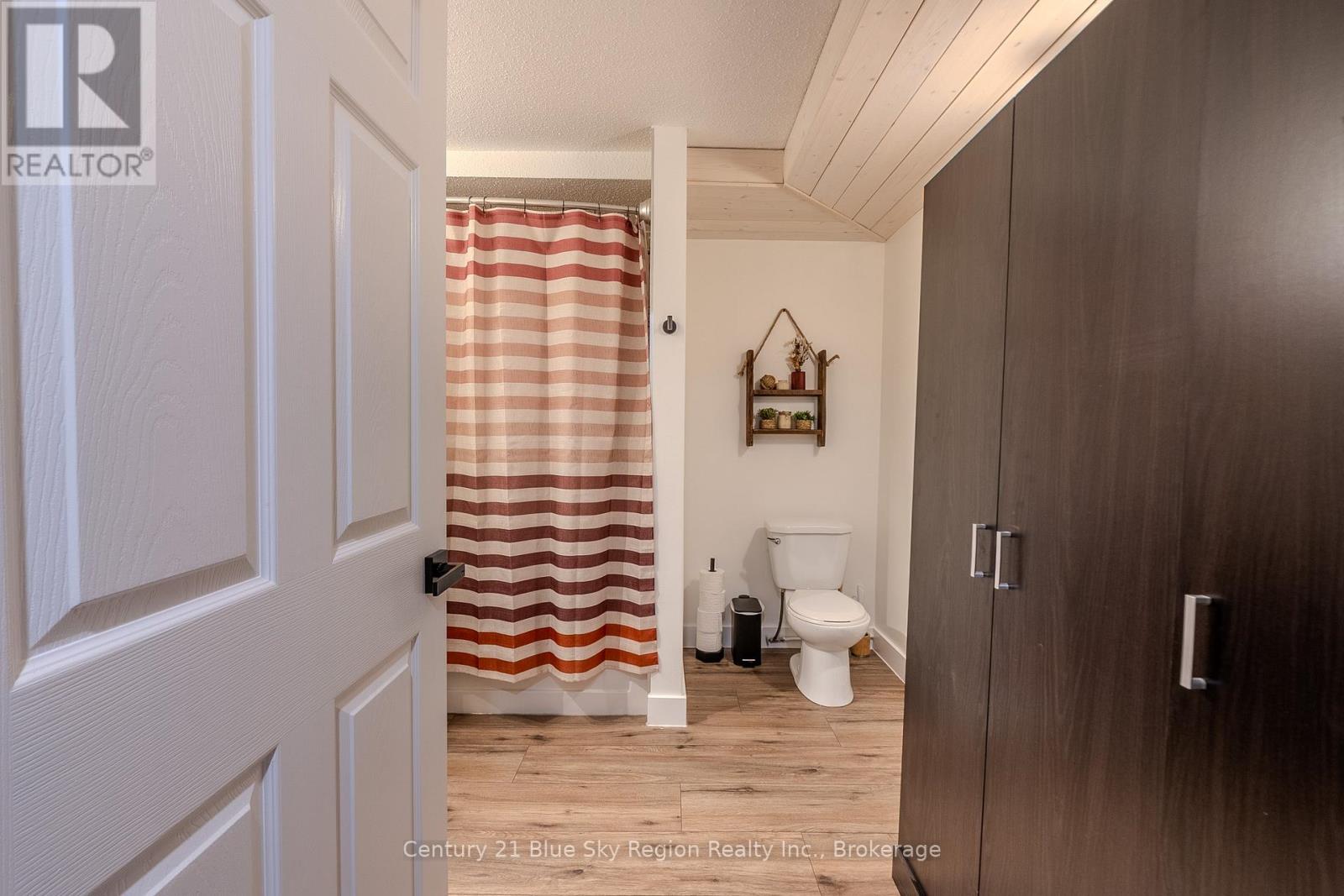 280 Arthur Street, West Nipissing, Ontario P2B 3B4 - Photo 31 - X12550372