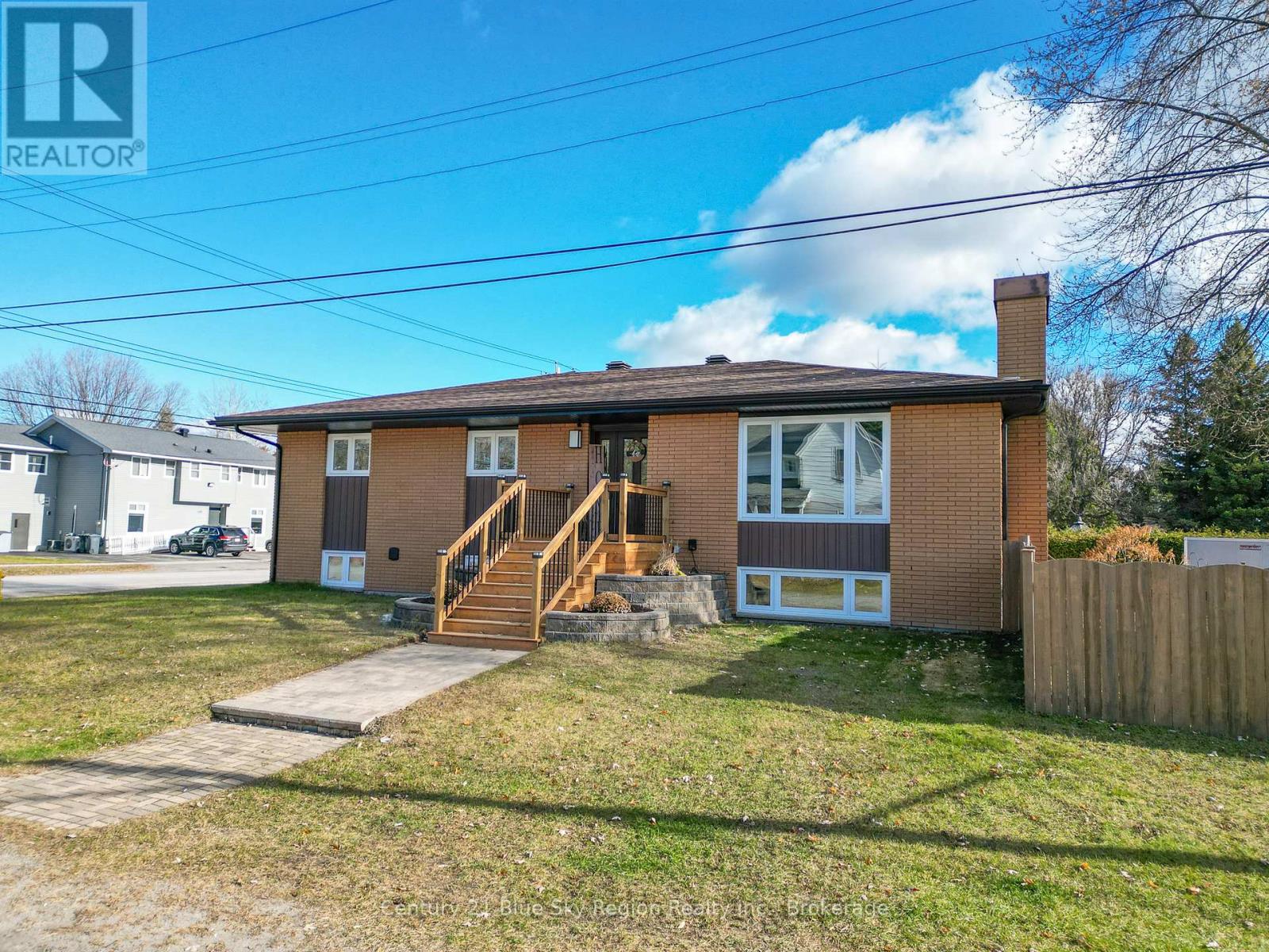 280 Arthur Street, West Nipissing, Ontario P2B 3B4 - Photo 36 - X12550372