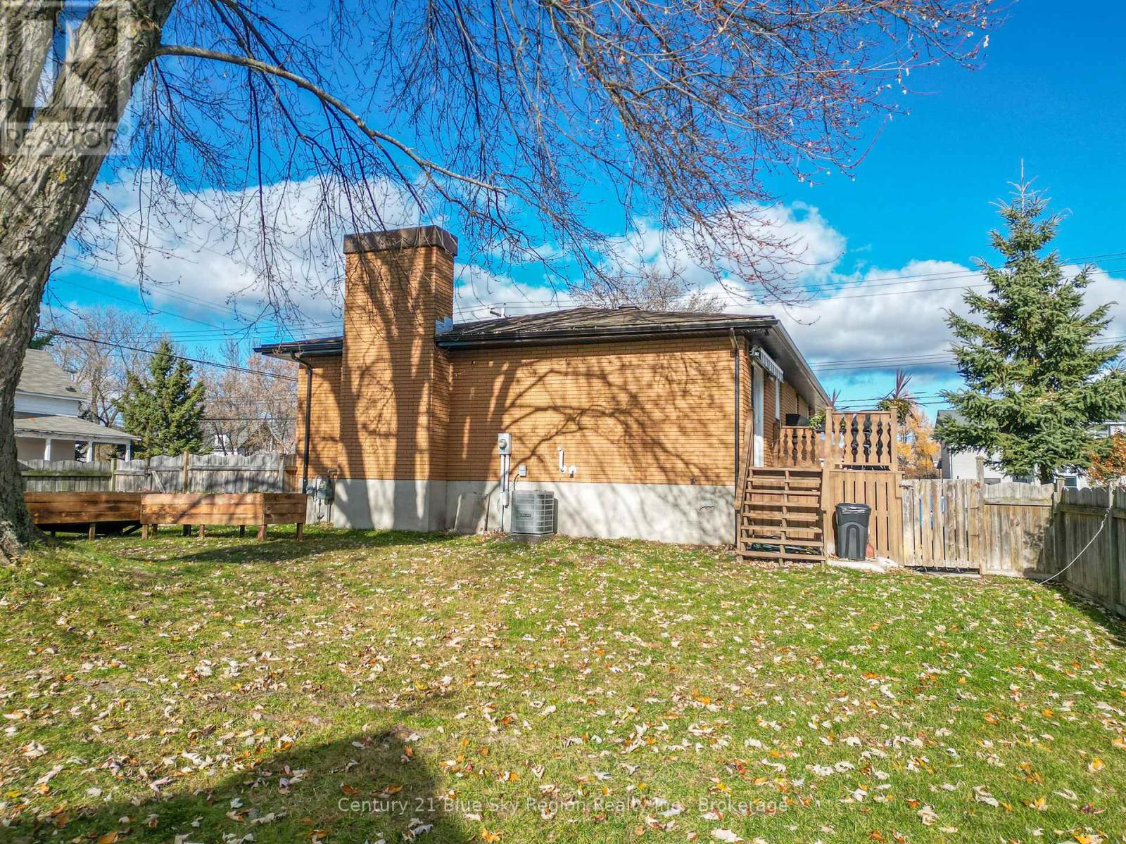 280 Arthur Street, West Nipissing, Ontario P2B 3B4 - Photo 42 - X12550372