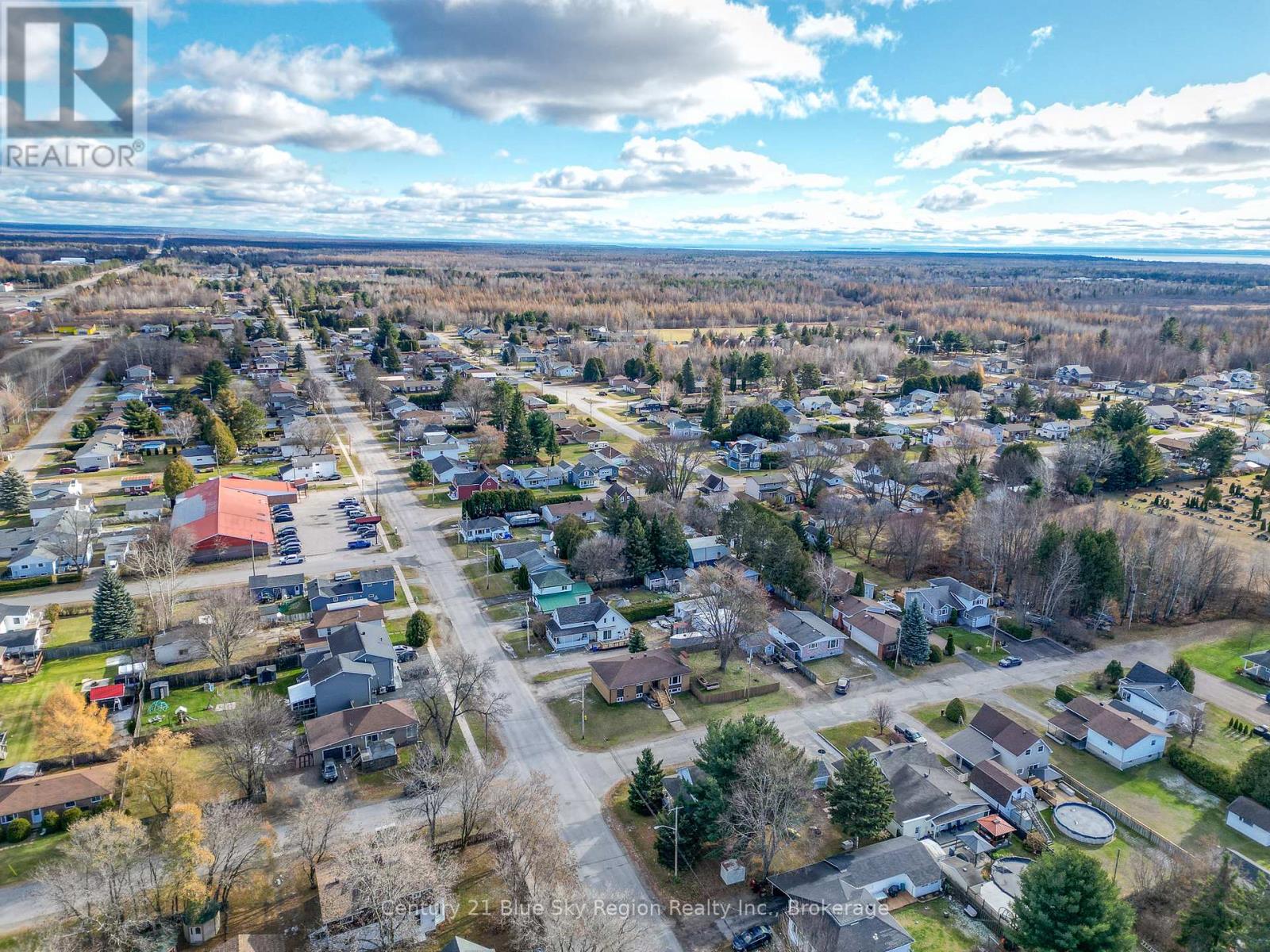 280 Arthur Street, West Nipissing, Ontario P2B 3B4 - Photo 48 - X12550372