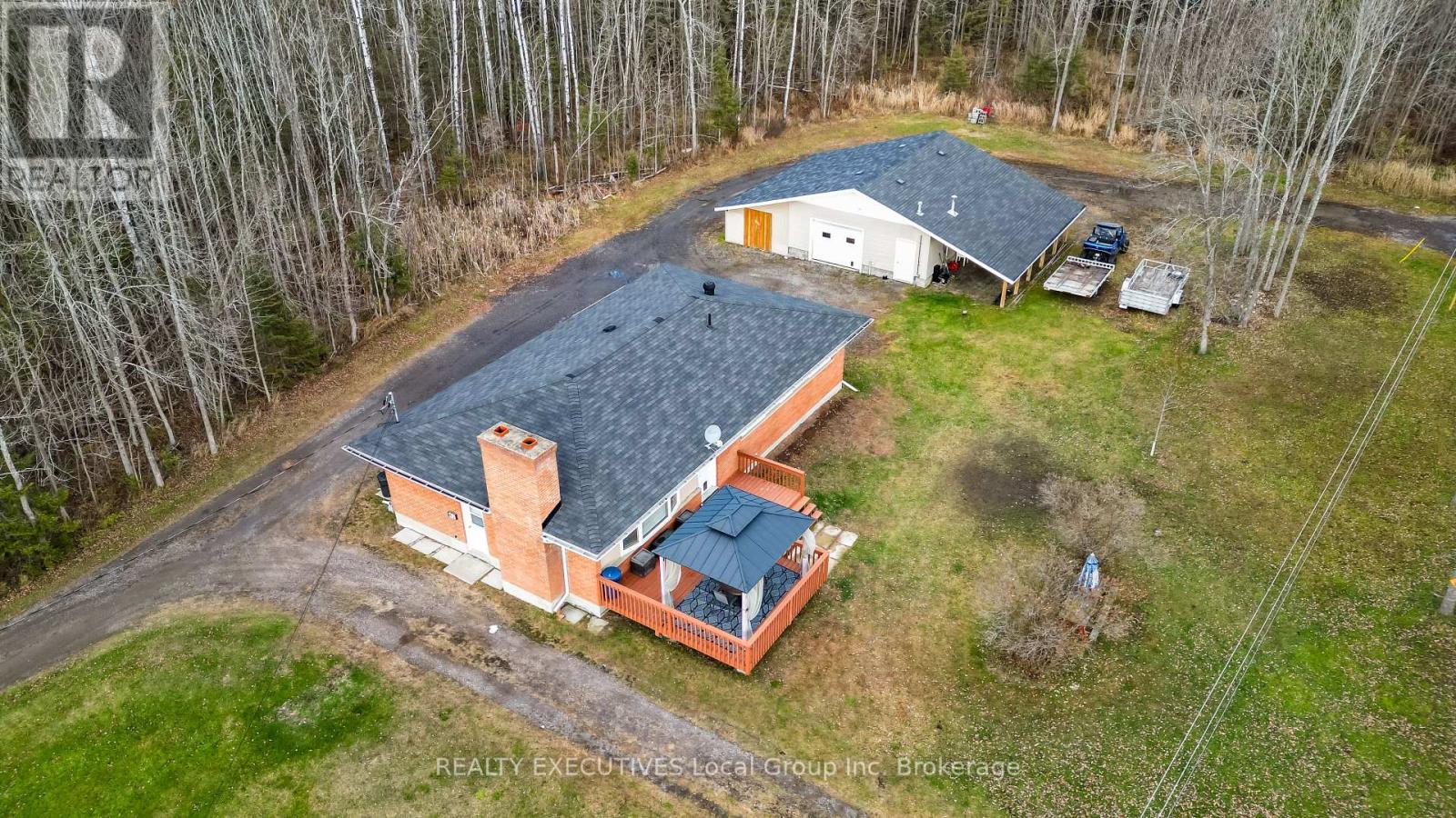 42 Riverbend Road, North Bay, Ontario  P1B 8Z4 - Photo 3 - X12550550