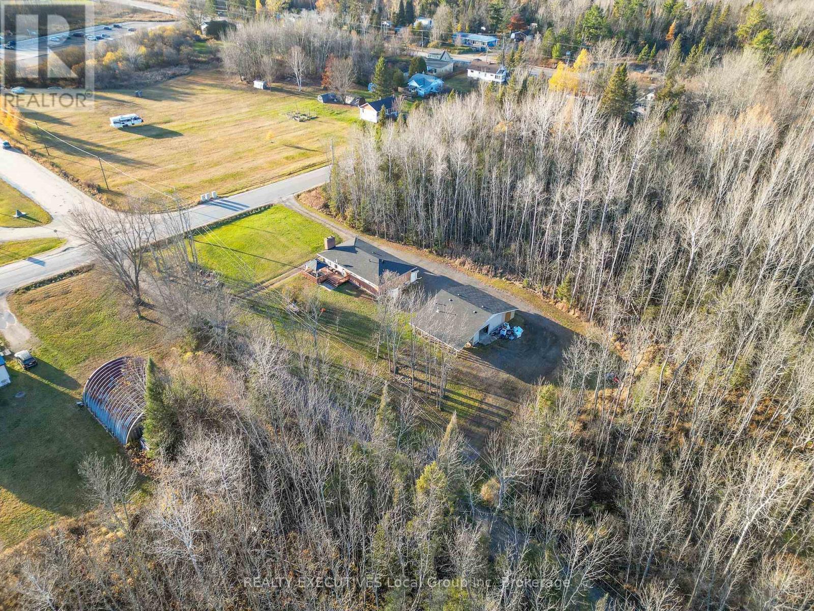 42 Riverbend Road, North Bay, Ontario  P1B 8Z4 - Photo 34 - X12550550