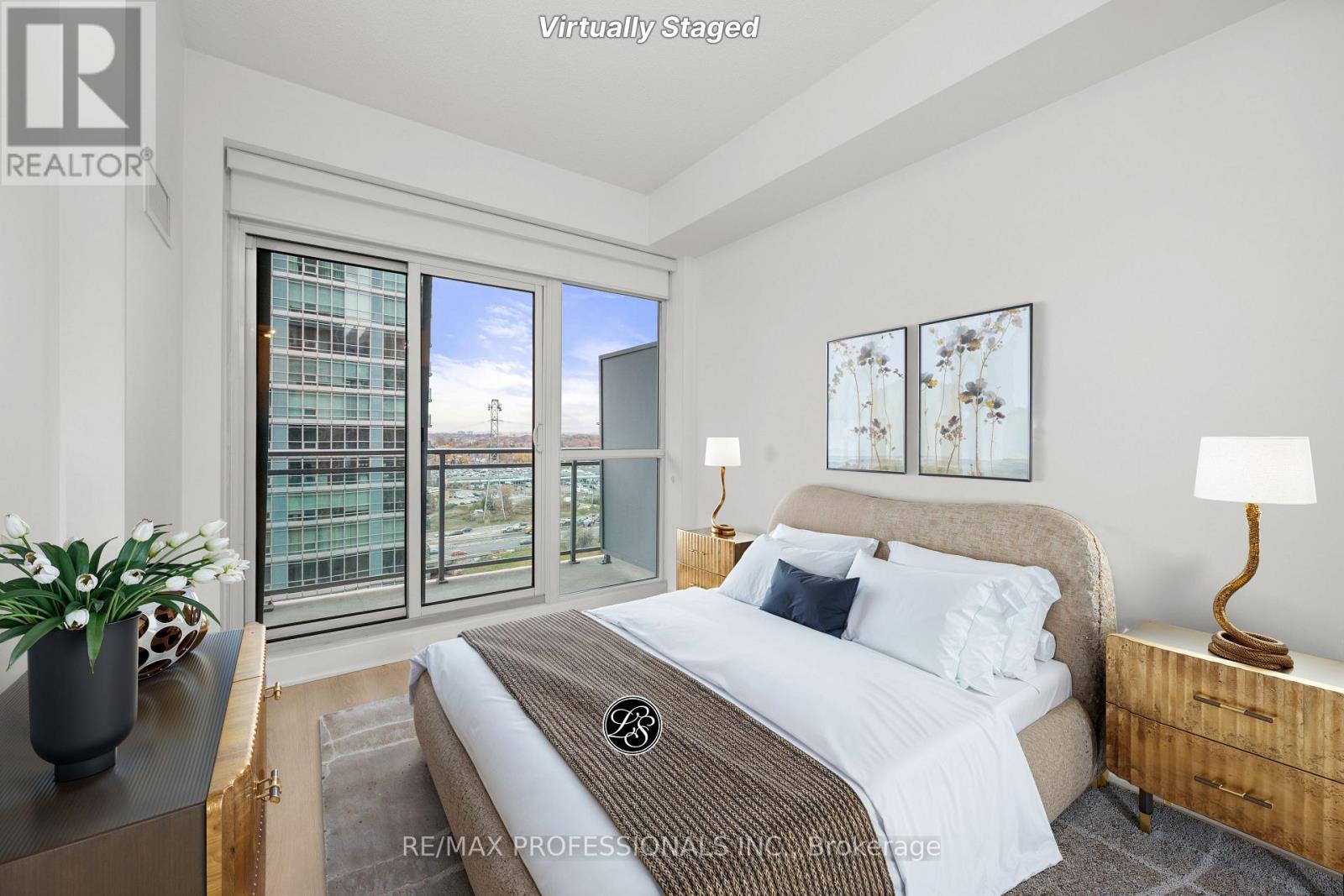 1434 - 165 Legion Road N, Toronto, Ontario  M8Y 0B3 - Photo 12 - W12550230