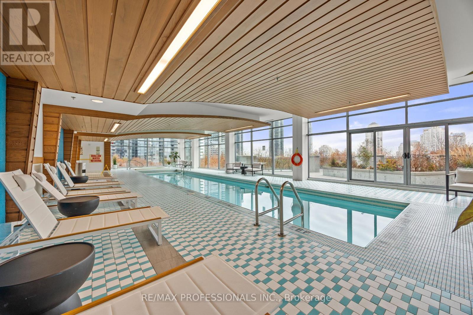 1434 - 165 Legion Road N, Toronto, Ontario  M8Y 0B3 - Photo 27 - W12550230