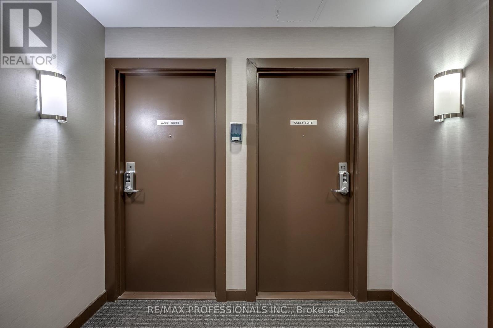 1434 - 165 Legion Road N, Toronto, Ontario  M8Y 0B3 - Photo 36 - W12550230