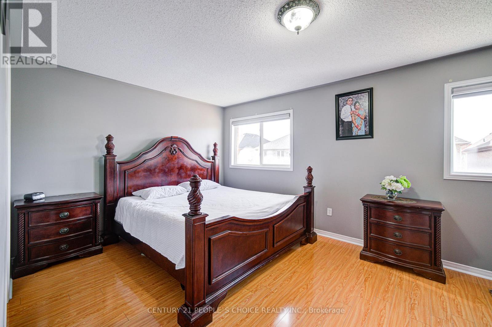 72 Zia Dodda Crescent, Brampton, Ontario  L6P 1J4 - Photo 23 - W12550244
