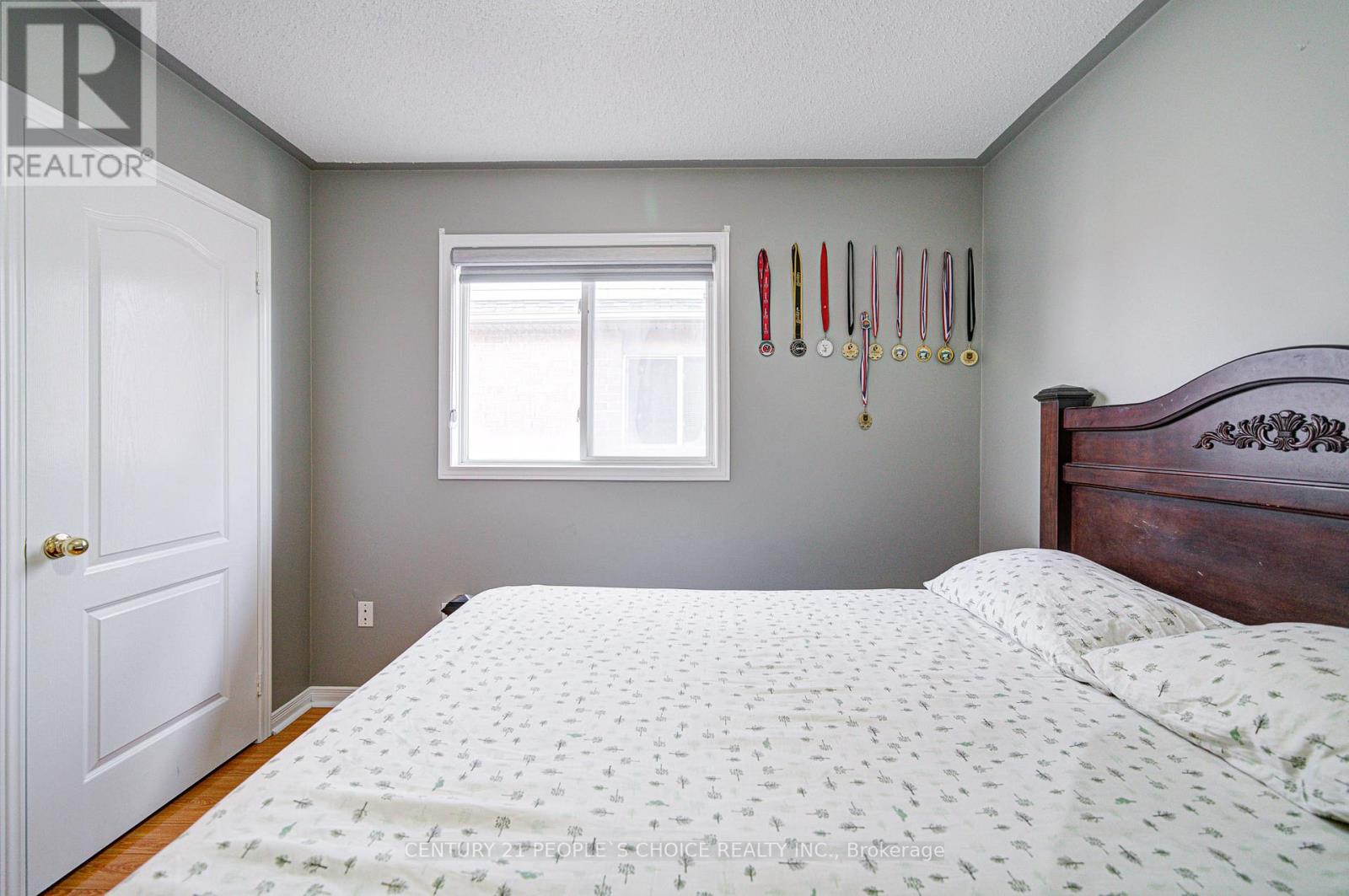 72 Zia Dodda Crescent, Brampton, Ontario  L6P 1J4 - Photo 28 - W12550244