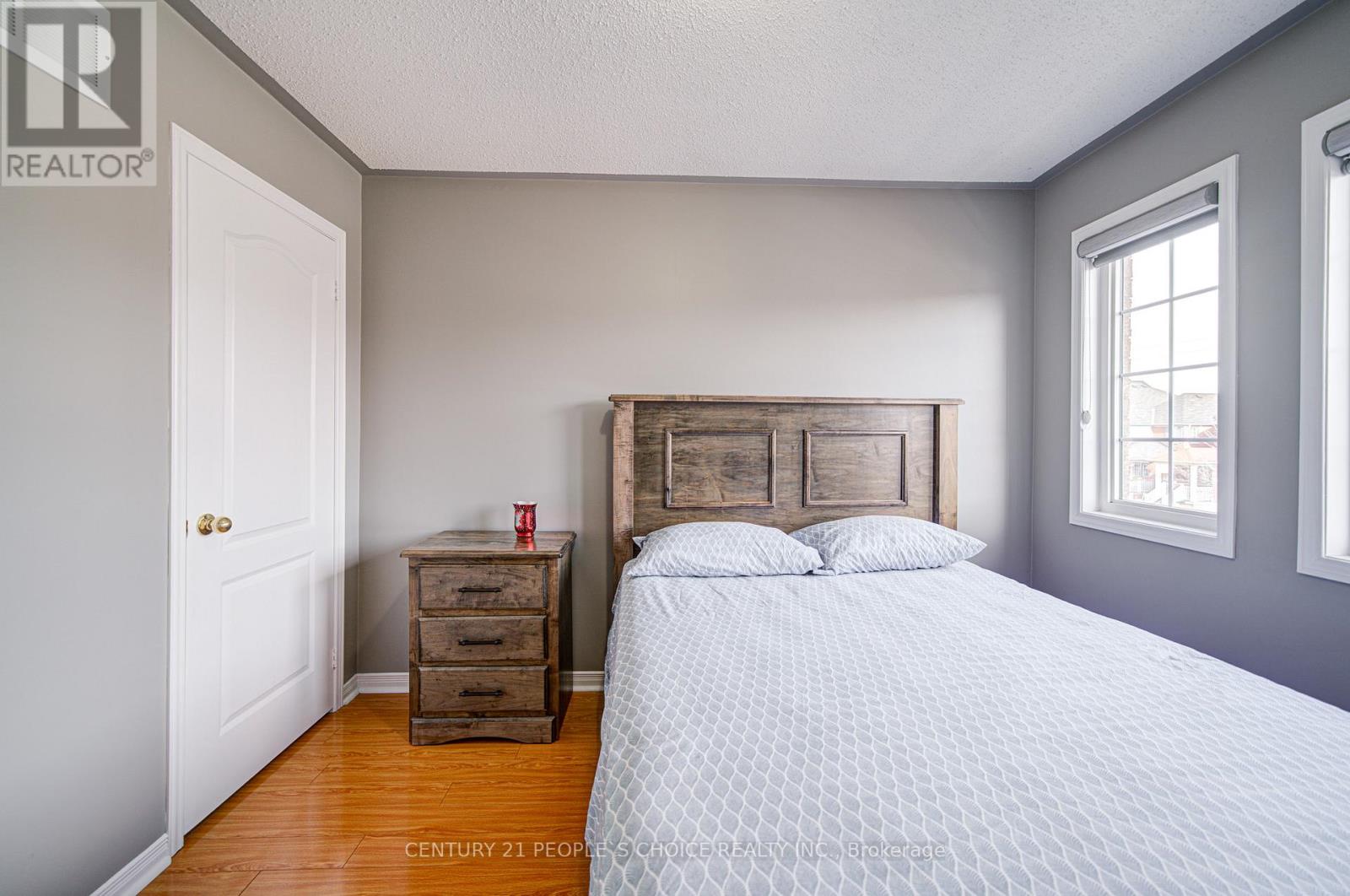 72 Zia Dodda Crescent, Brampton, Ontario  L6P 1J4 - Photo 31 - W12550244