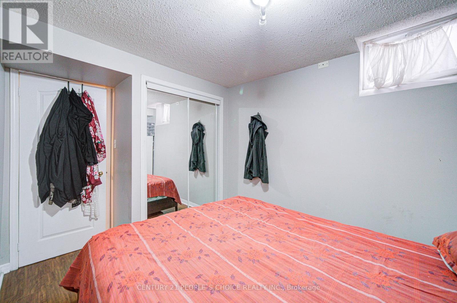 72 Zia Dodda Crescent, Brampton, Ontario  L6P 1J4 - Photo 38 - W12550244