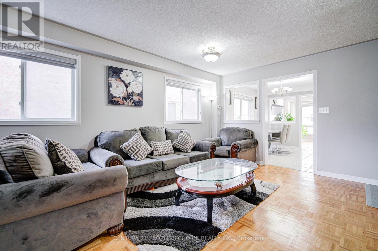 72 Zia Dodda Crescent, Brampton, Ontario  L6P 1J4 - Photo 7 - W12550244