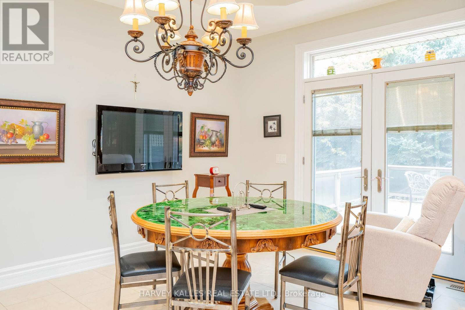 2370 Hammond Road, Mississauga, Ontario  L5K 1T2 - Photo 18 - W12550248