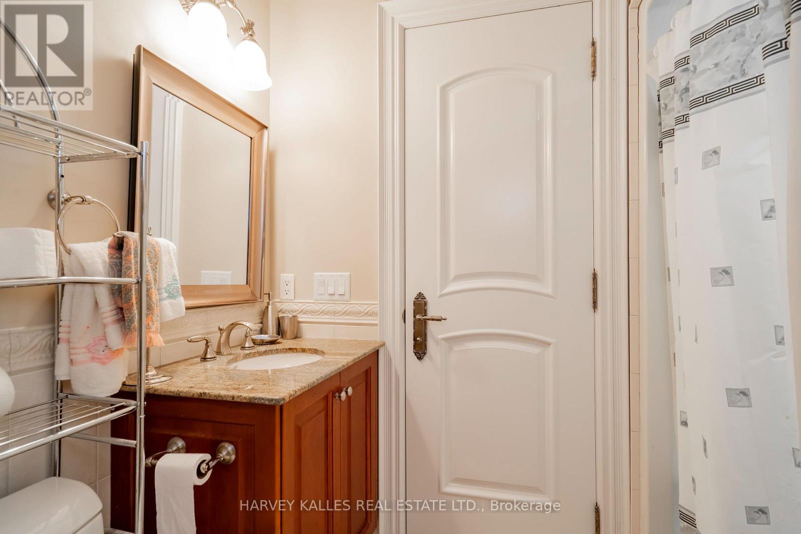 2370 Hammond Road, Mississauga, Ontario  L5K 1T2 - Photo 29 - W12550248