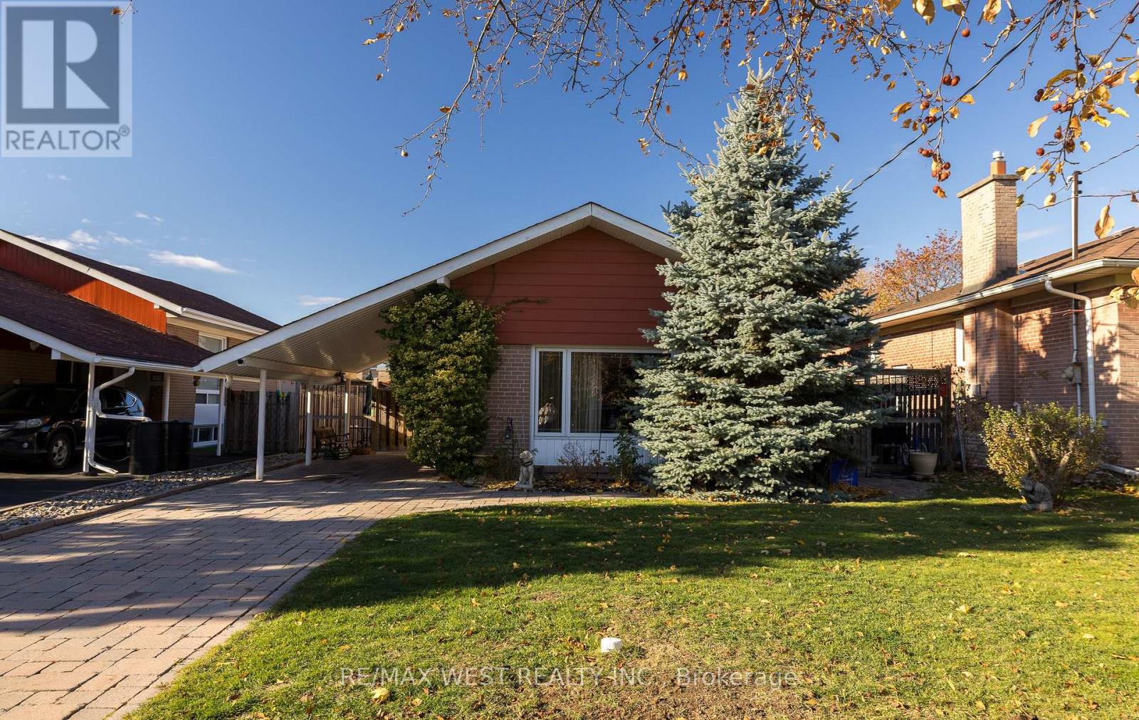 6 LAGOS ROAD, Toronto, Ontario