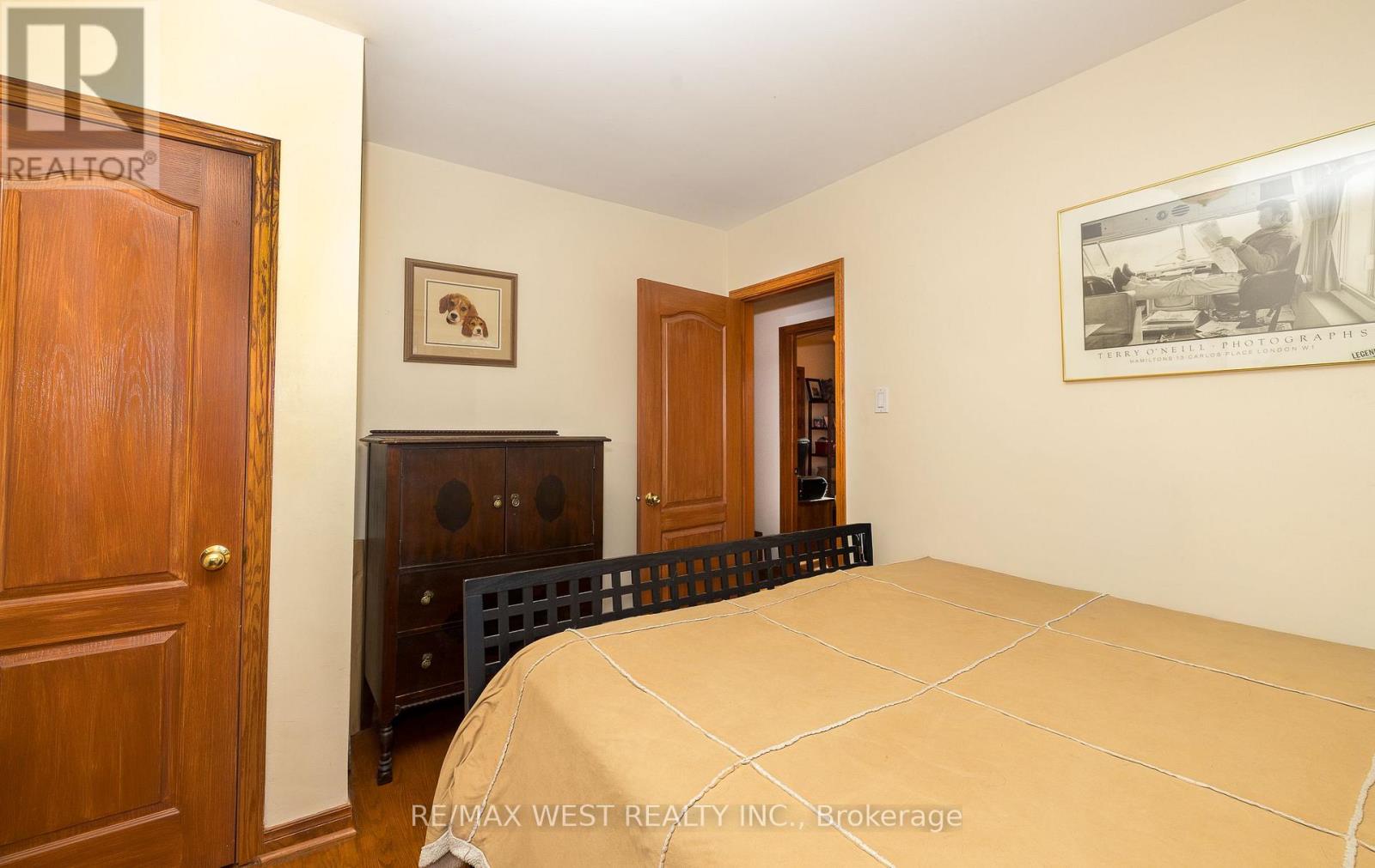 6 Lagos Road, Toronto, Ontario  M9N 4E4 - Photo 22 - W12550278