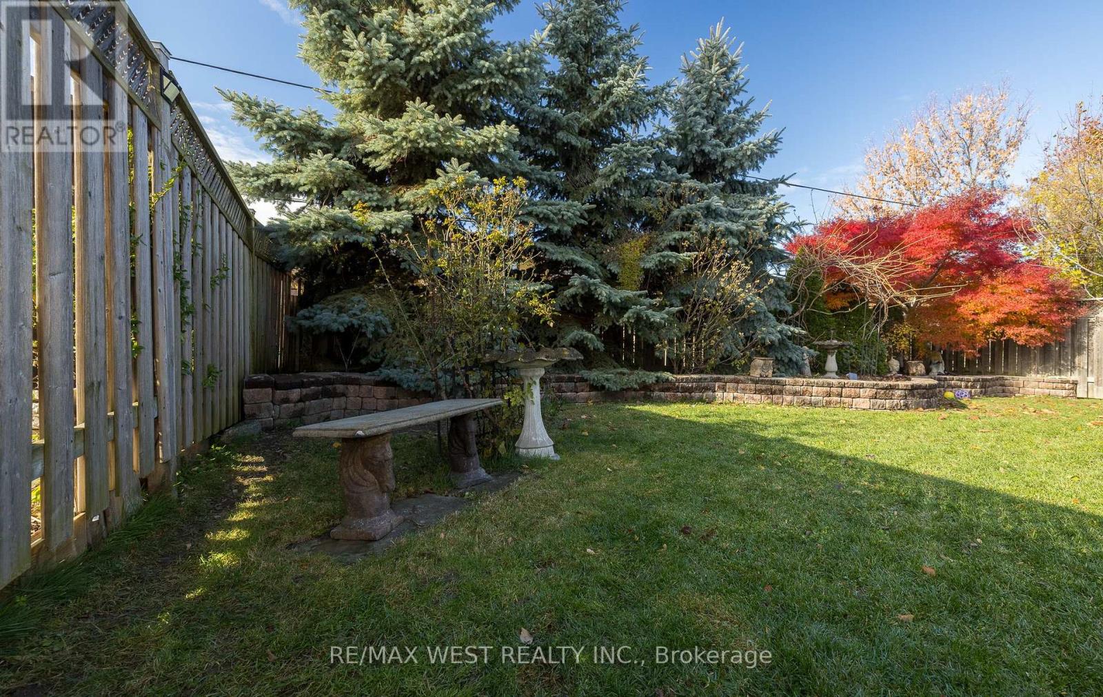 6 Lagos Road, Toronto, Ontario  M9N 4E4 - Photo 38 - W12550278