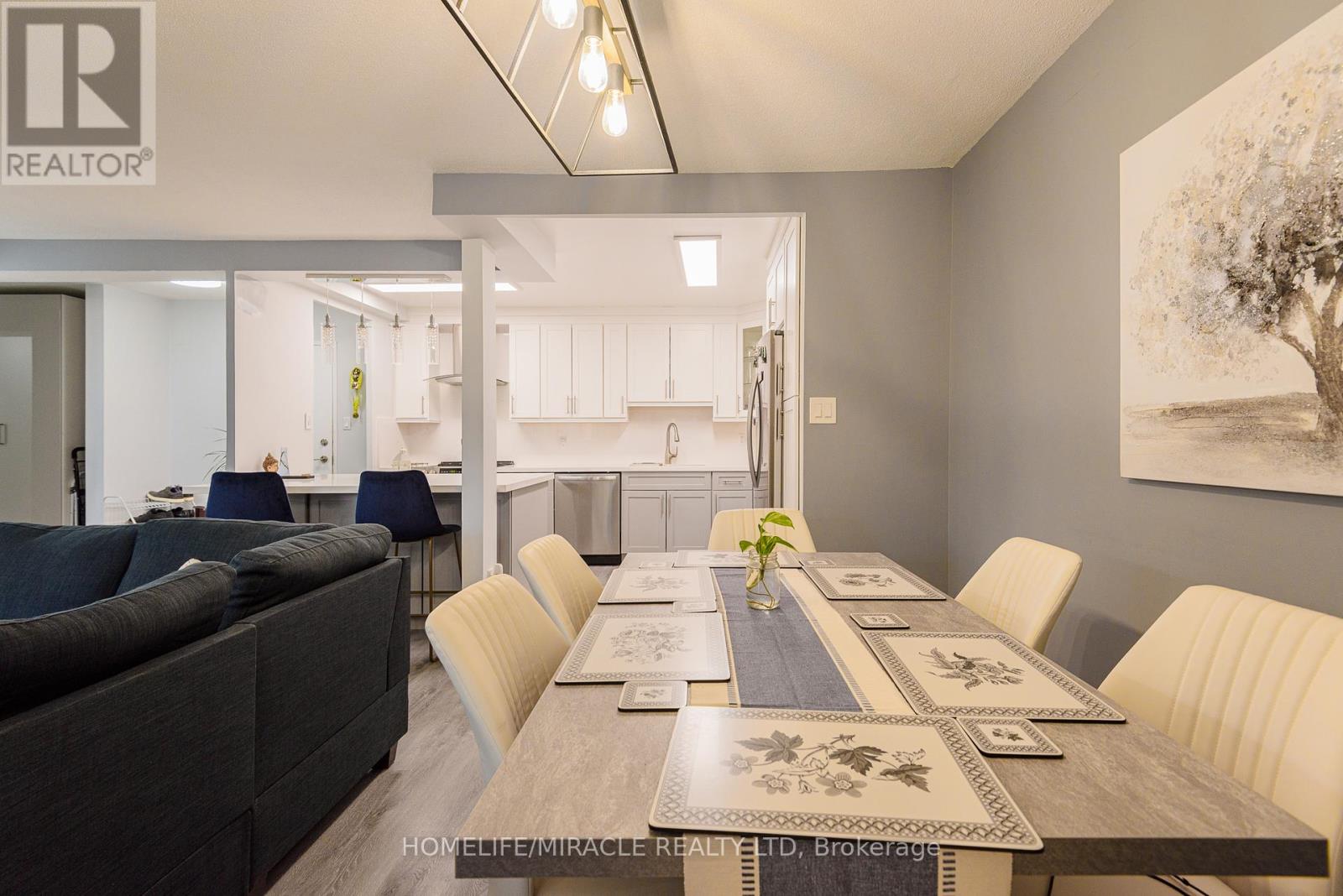 1201 - 714 The West Mall, Toronto, Ontario  M9C 4X1 - Photo 14 - W12550280