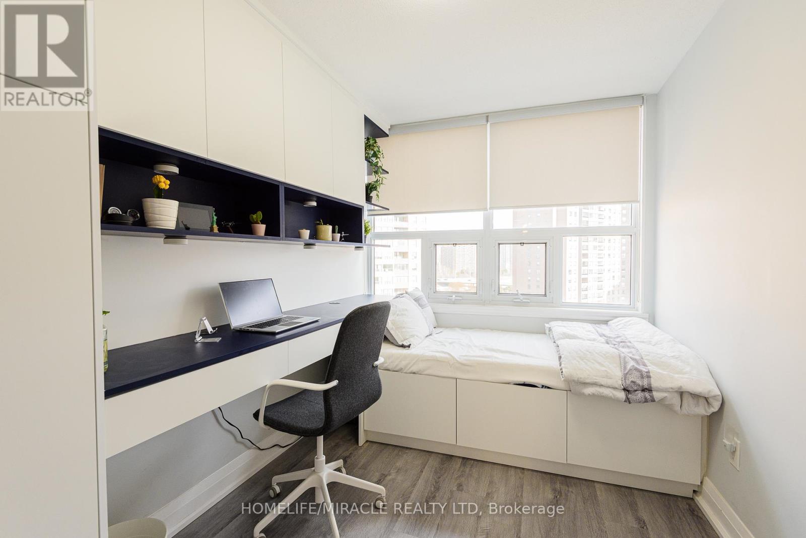 1201 - 714 The West Mall, Toronto, Ontario  M9C 4X1 - Photo 15 - W12550280