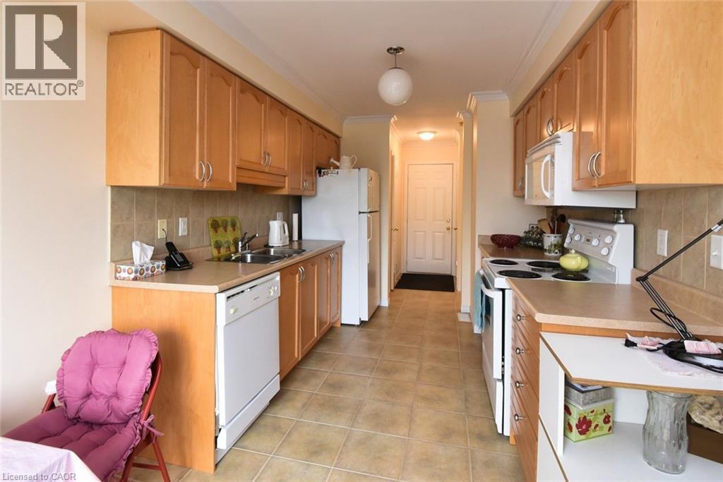 7 Southside Place Unit# 49, Hamilton, Ontario L9C 7W6 - Photo 18 - 40788593