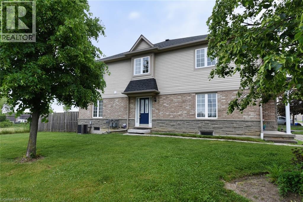 7 Southside Place Unit# 49, Hamilton, Ontario L9C 7W6 - Photo 2 - 40788593