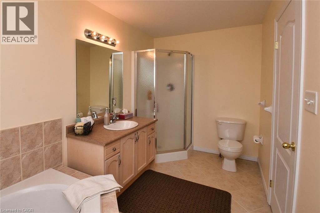 7 Southside Place Unit# 49, Hamilton, Ontario L9C 7W6 - Photo 28 - 40788593