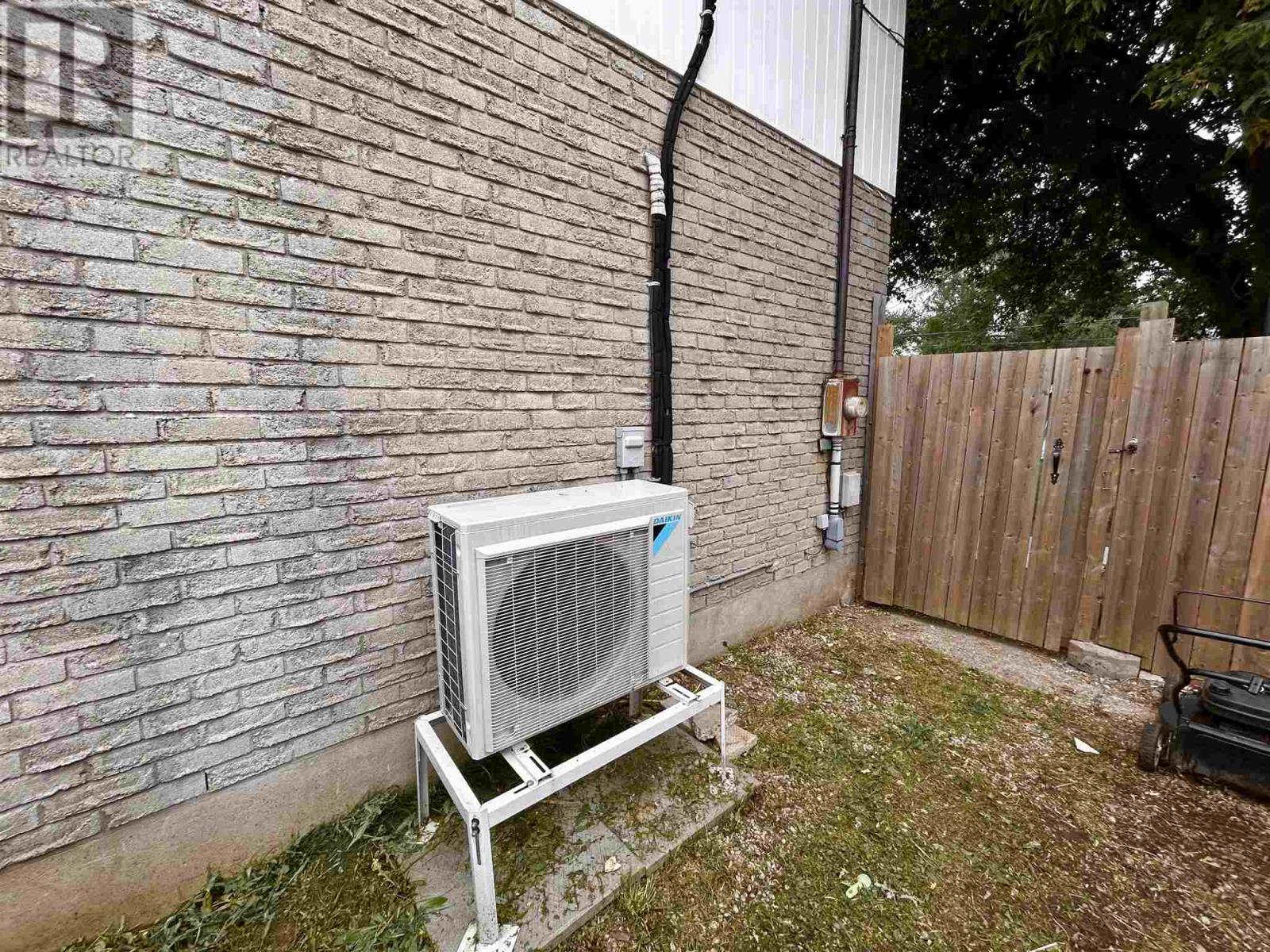 38 Alden Rd, Sault Ste. Marie, Ontario P6C 5V3 - Photo 2 - SM252636