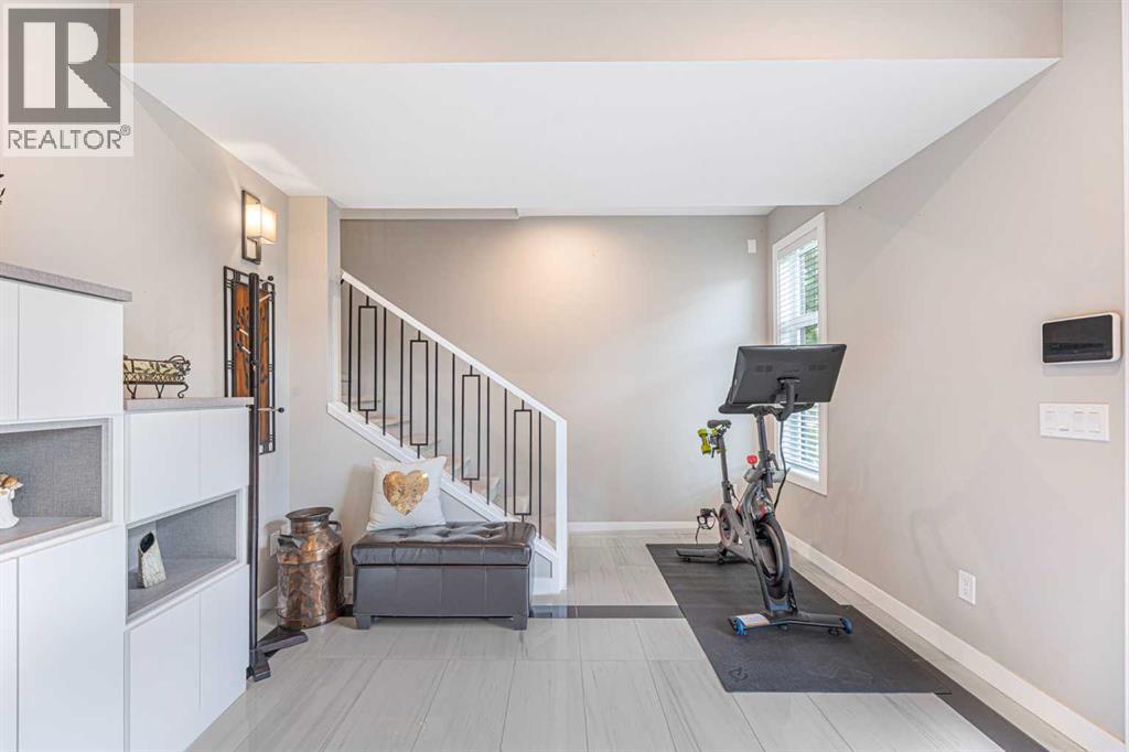 846 78 Street Sw, Calgary, Alberta  T3H 6B2 - Photo 4 - A2245881