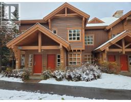 2002 Panorama Drive Unit# 15, panorama, British Columbia