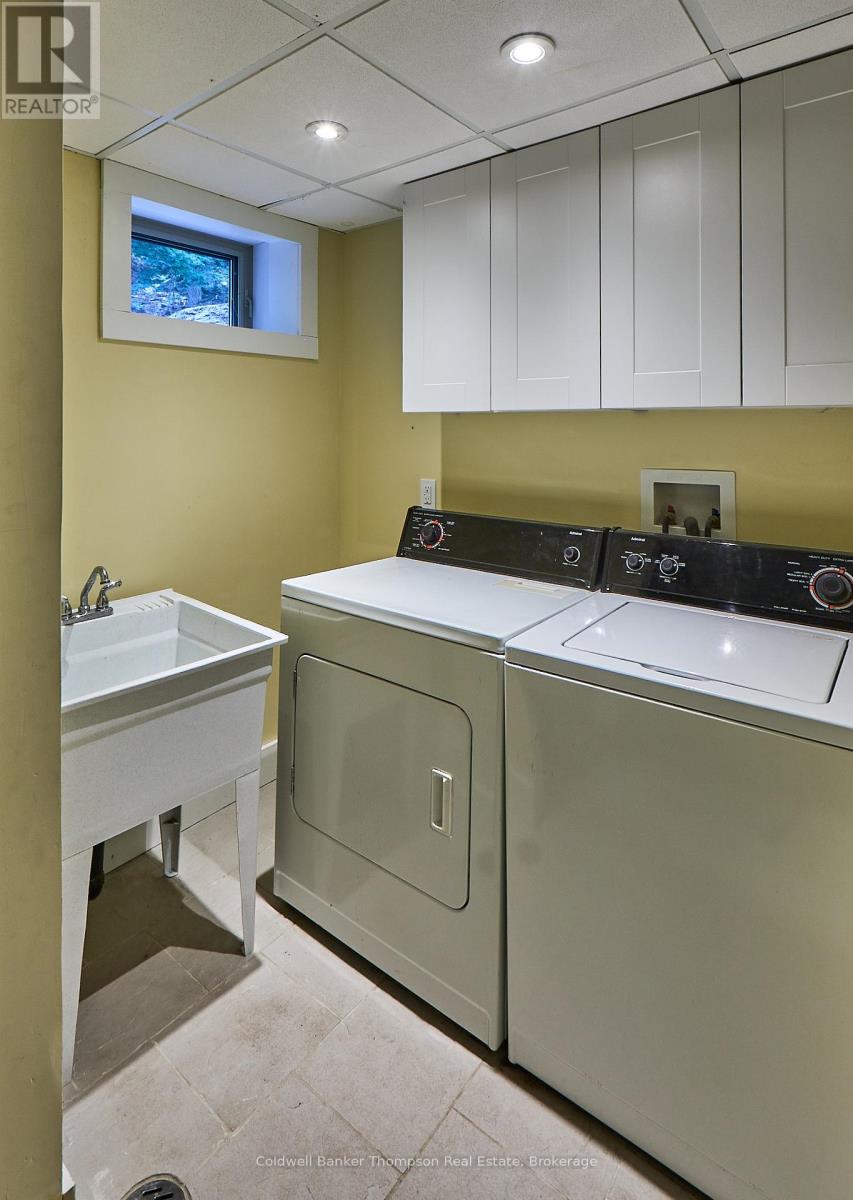 869 North Mary Lake Road, Huntsville, Ontario P1H 1S4 - Photo 29 - X12550358