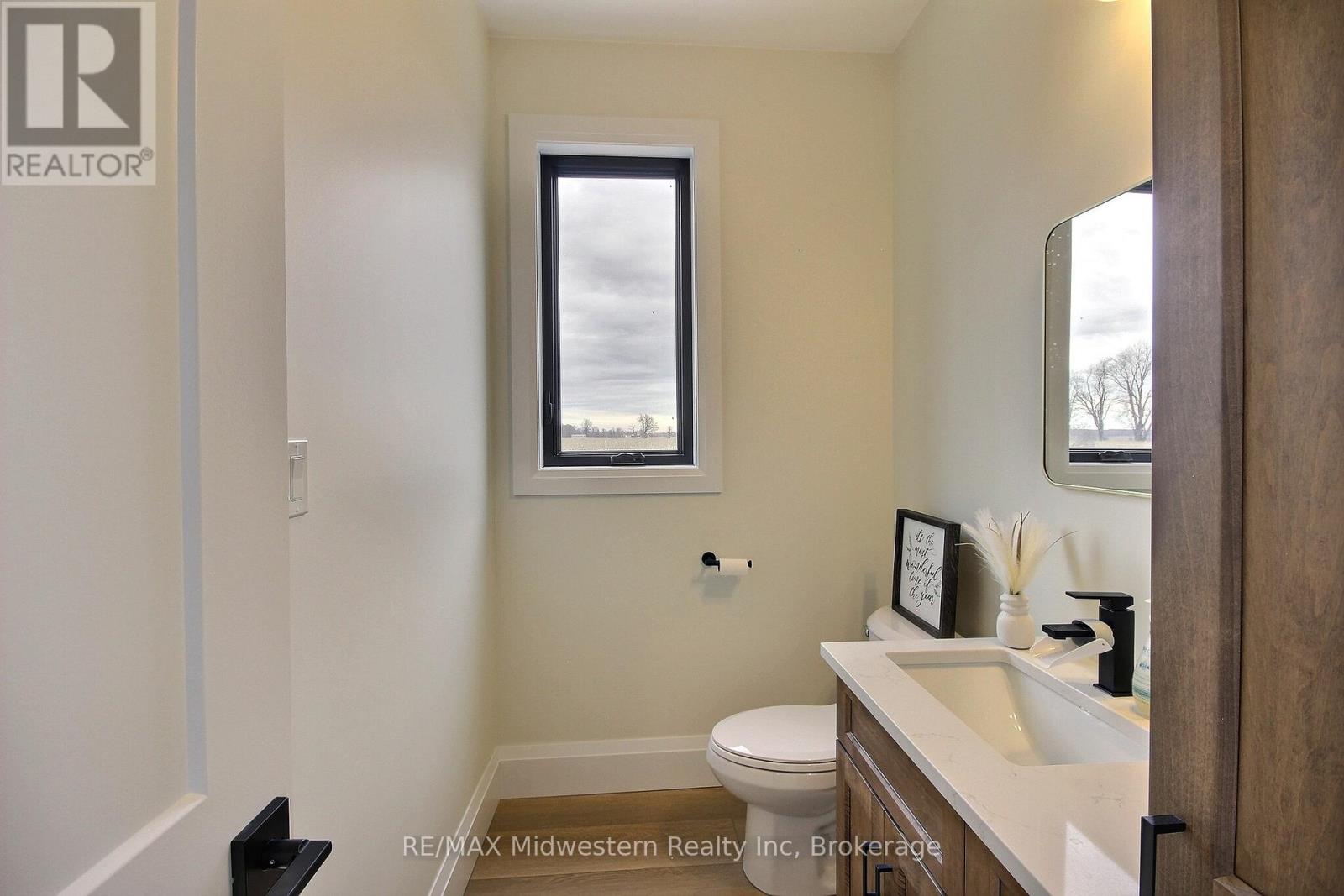 6589 Road 164 Road, North Perth, Ontario N0K 1P0 - Photo 16 - X12550456