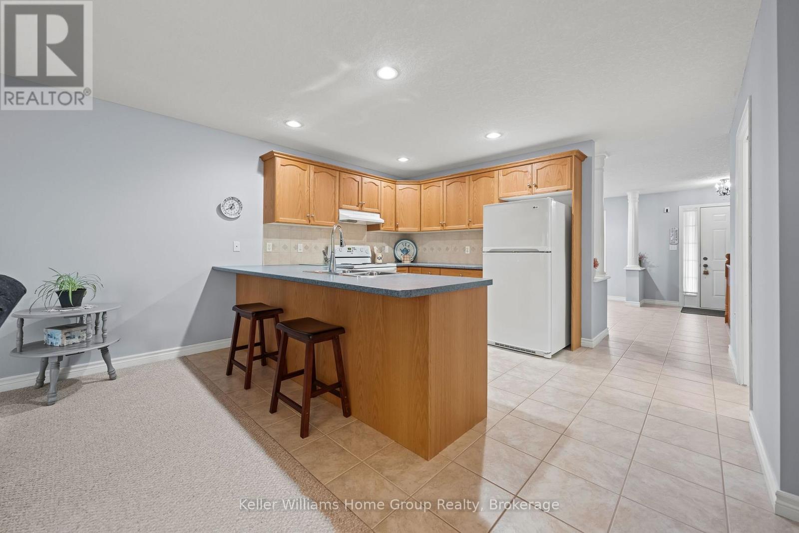 73 Patrick Boulevard, Centre Wellington, Ontario N0B 1S0 - Photo 11 - X12550492