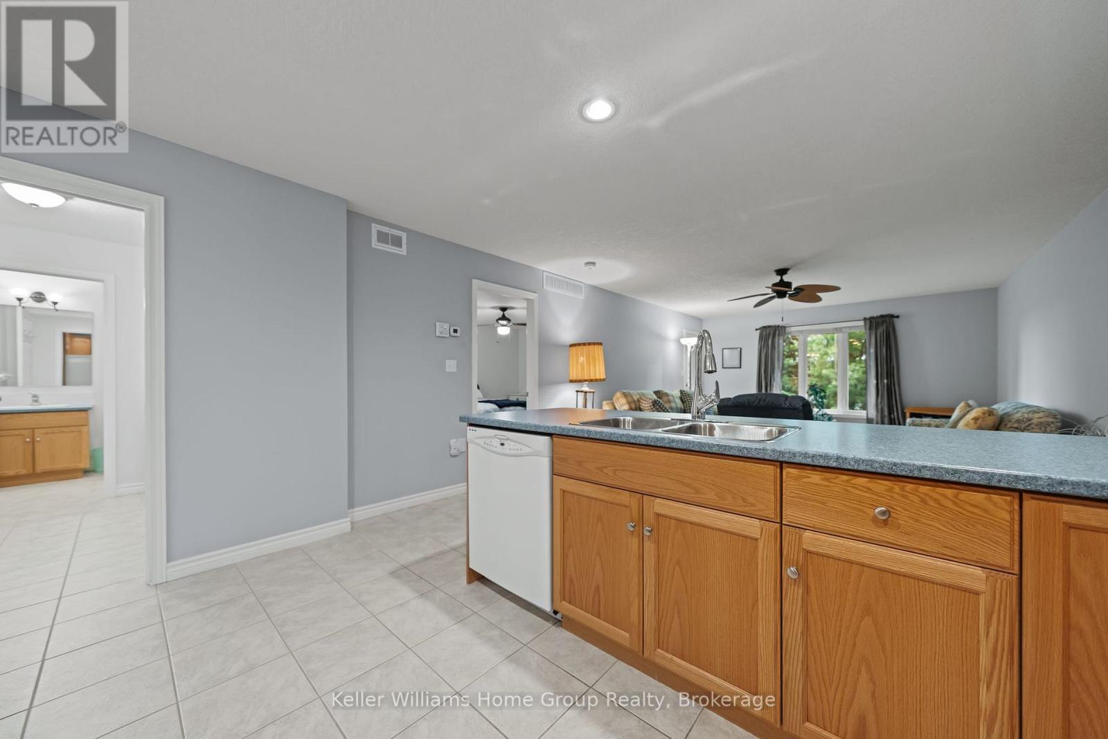 73 Patrick Boulevard, Centre Wellington, Ontario N0B 1S0 - Photo 14 - X12550492