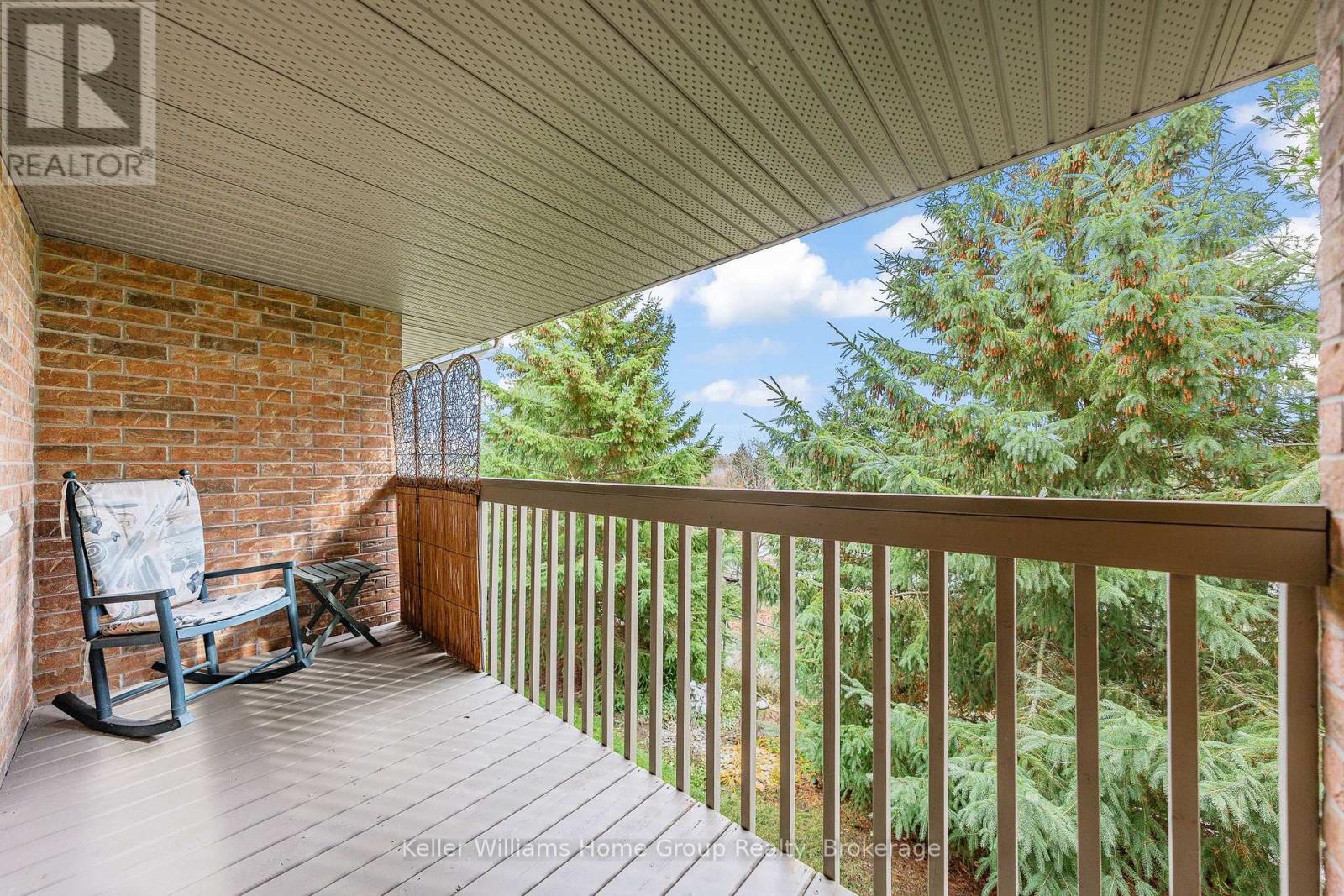 73 Patrick Boulevard, Centre Wellington, Ontario N0B 1S0 - Photo 18 - X12550492