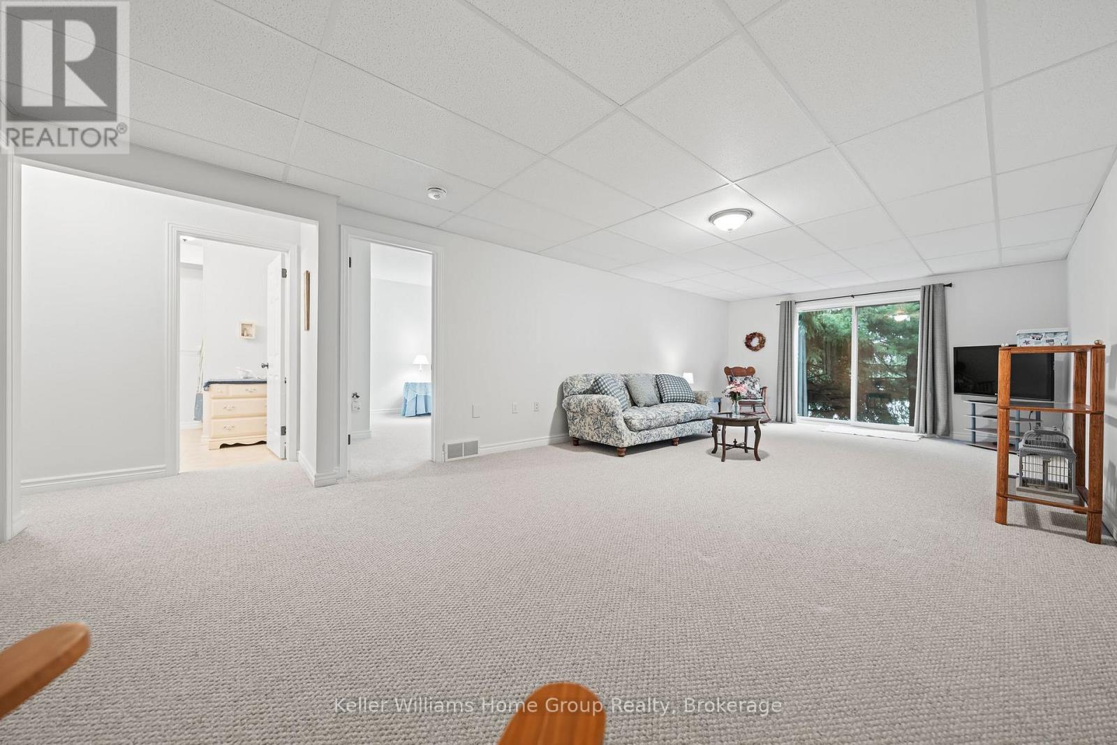 73 Patrick Boulevard, Centre Wellington, Ontario N0B 1S0 - Photo 28 - X12550492