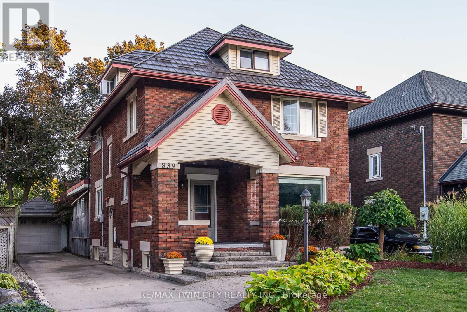 839 QUEENS BOULEVARD, Kitchener, Ontario